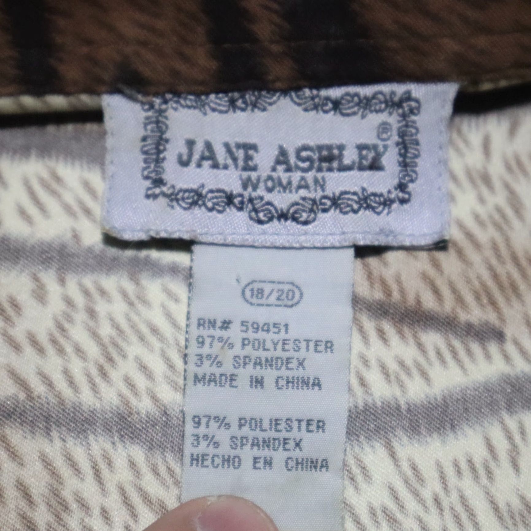 Vintage VINTAGE Jane Ashley Shirt Women's 18/20 Brown Animal Print Button-Front Long Sleeve Blouse Size M / US 6-8 / IT 42-44 - 3 Thumbnail
