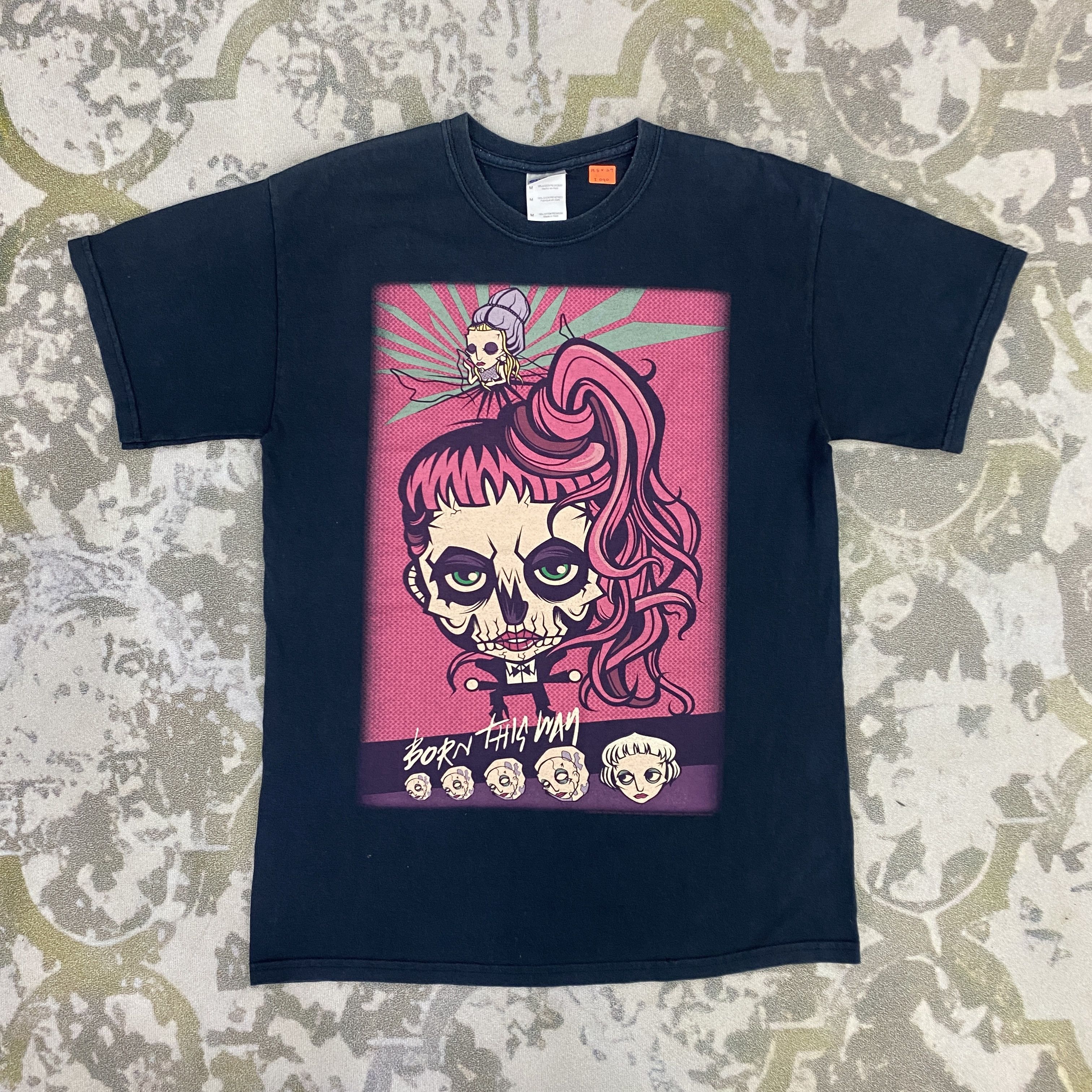 Band Tees LADY GAGA American Singer Rock Tshirt - I090 Size US M / EU 48-50 / 2 - 1 Thumbnail