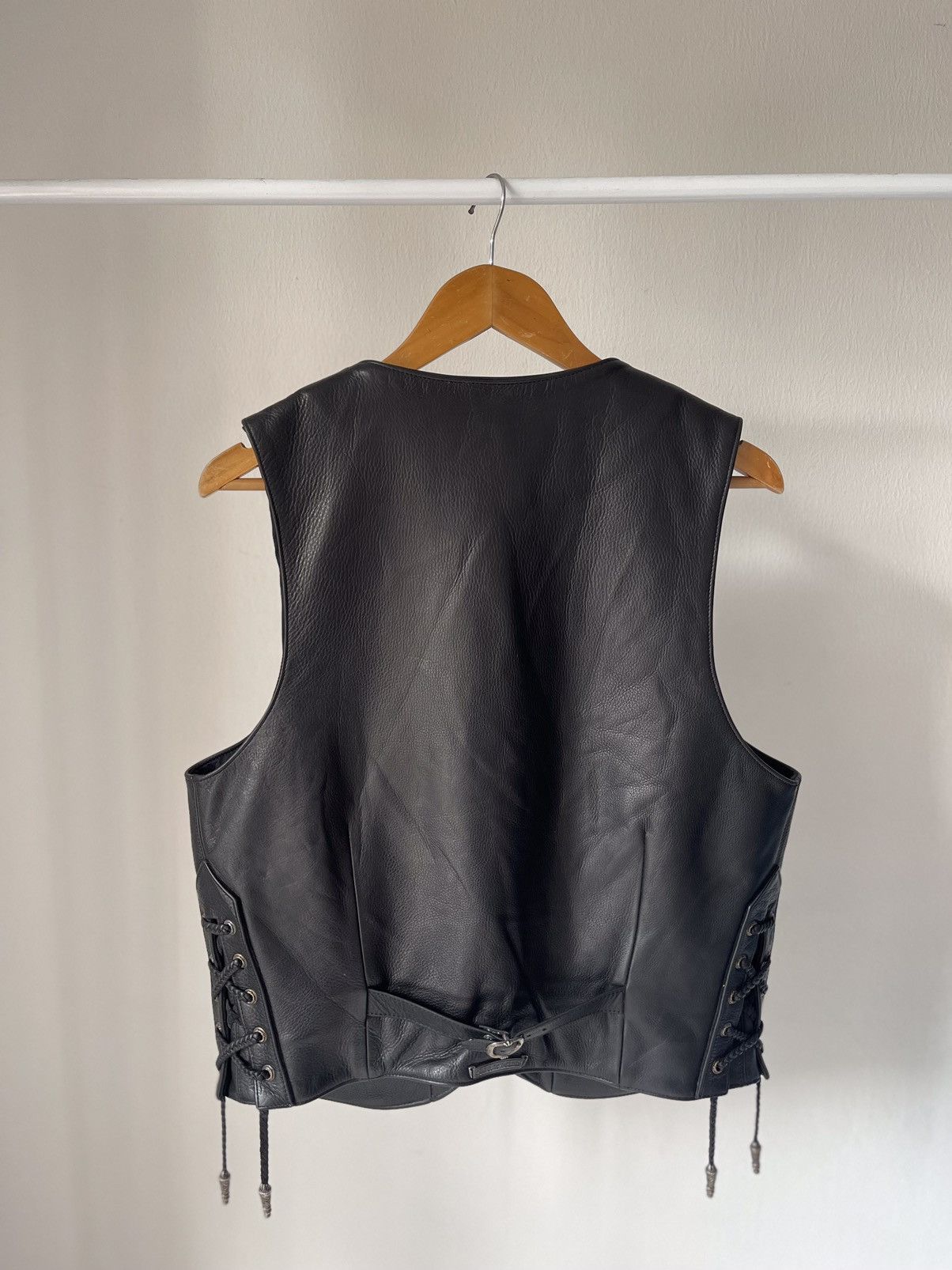 Chrome Hearts 1995 Iconic Chrome Hearts Six Button Leather Vest Size US M / EU 48-50 / 2 - 7 Thumbnail