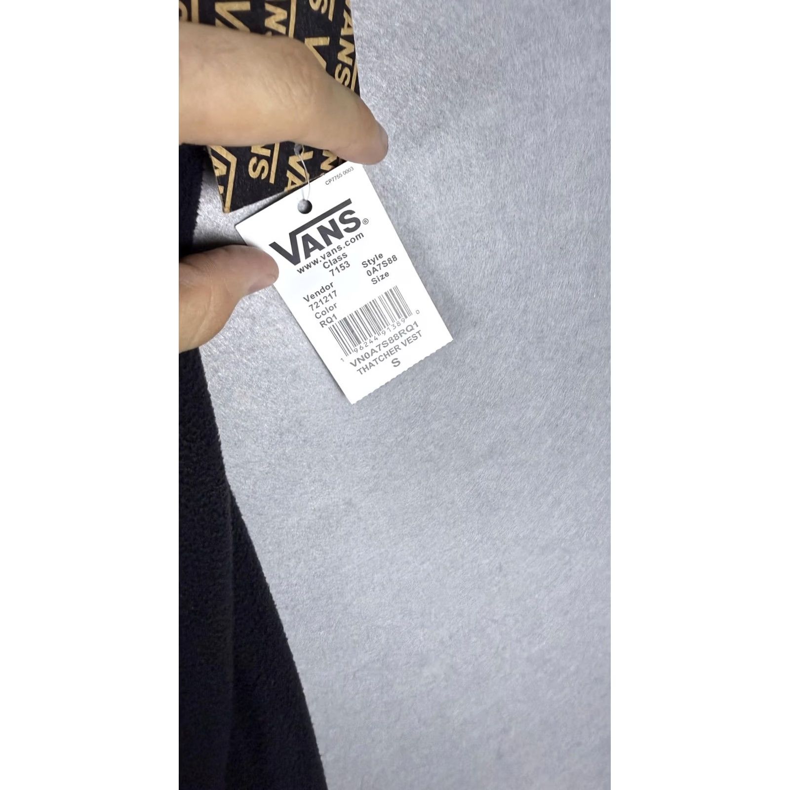 Vans VANS Thatcher Vest Mens Small Black Tan Fleece Full Zip Sleeveless Jacket New Size US S / EU 44-46 / 1 - 6 Thumbnail