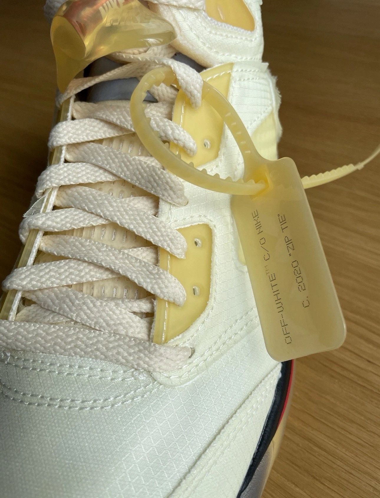 Nike × Off-White Jordan 5 SP x Off-White, Mid Sail, UK 7.5. US 8.5 Size US 8.5 / EU 41-42 - 4 Thumbnail