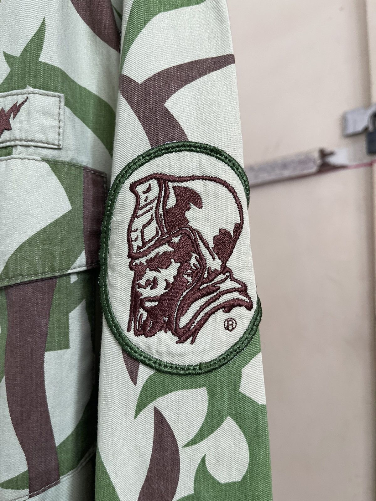 Bape A Bathing Ape Bape Tribal Camo BDU Work Jacket Size US L / EU 52-54 / 3 - 5 Thumbnail