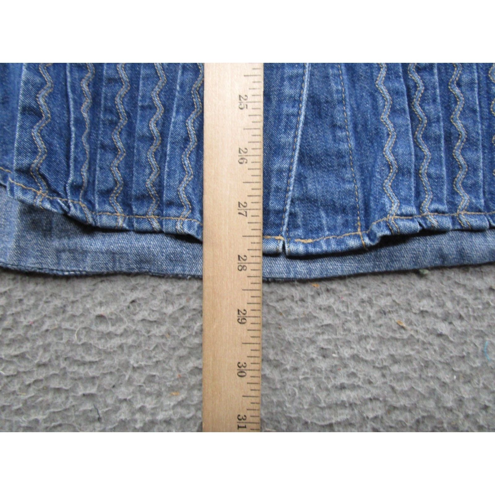 Denime VINTAGE Willowbend Denim Long Sleeve Shirt Women M USA Made Cotton 90s Embroidered Button-Up Casual Shirt Womens Size M / US 6-8 / IT 42-44 - 6 Thumbnail
