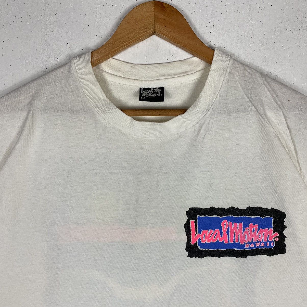 Vintage Vintage 90's LOCAL MOTION HAWAII Art Of Beach Surf Tee Size US XL / EU 56 / 4 - 6 Thumbnail