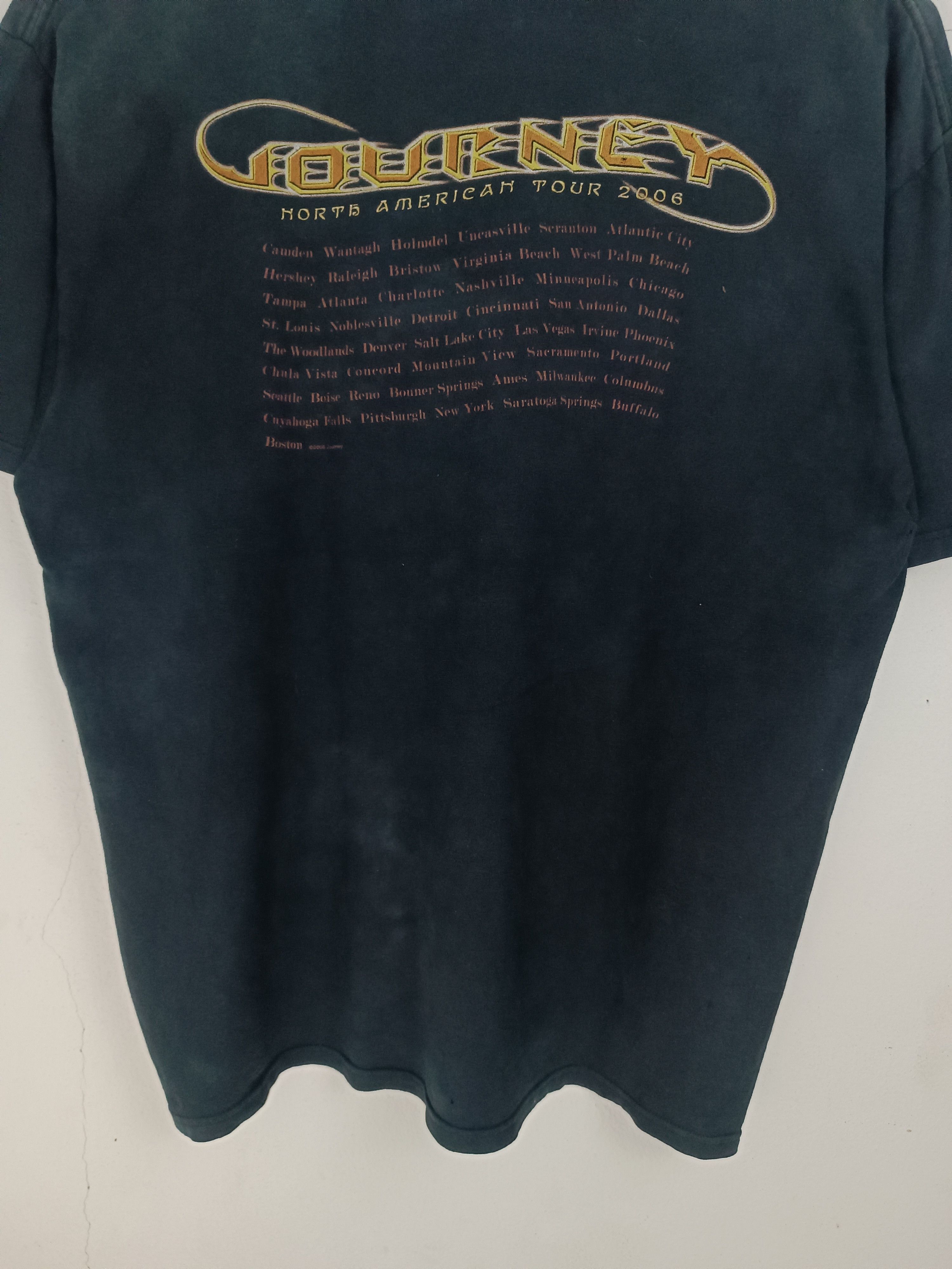 Band Tees THRASHED FADED VINTAGE 2006 JOURNEY TOUR bon jovi acdc Size US XL / EU 56 / 4 - 11 Thumbnail