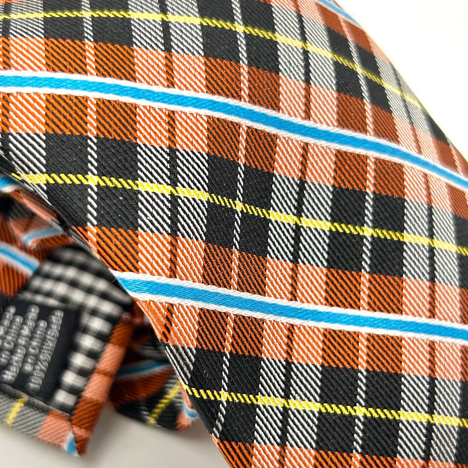Ben Sherman Ben Sherman Red Black Plaid 100% Silk Mod Skinny Neck Tie Size ONE SIZE - 2 Thumbnail
