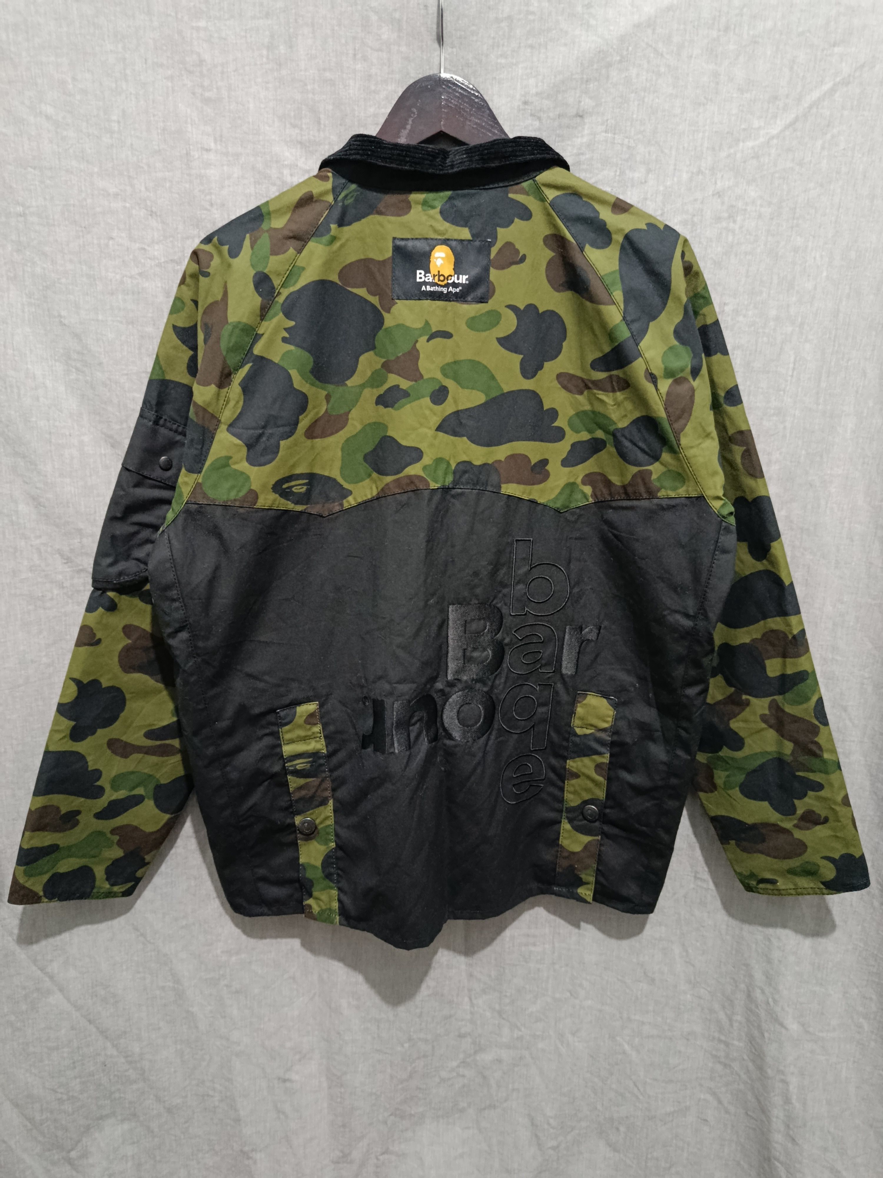 Bape × Barbour Barbour x Bape Camo rain wax jacket Size US M / EU 48-50 / 2 - 3 Thumbnail