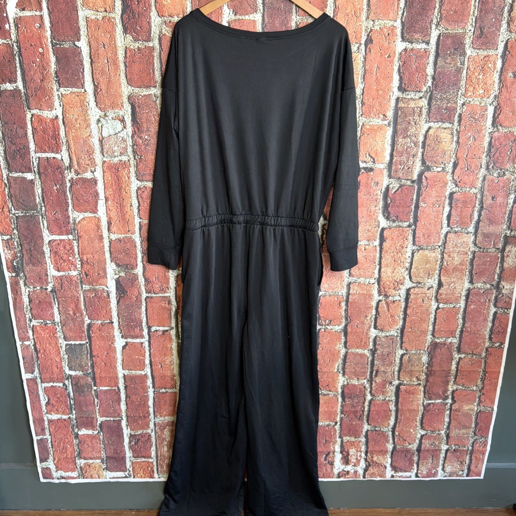 Fabletics Fabletics Jumpsuit One-Piece Long Sleeve NWT Womens M Tall Black Size M / US 6-8 / IT 42-44 - 4 Thumbnail