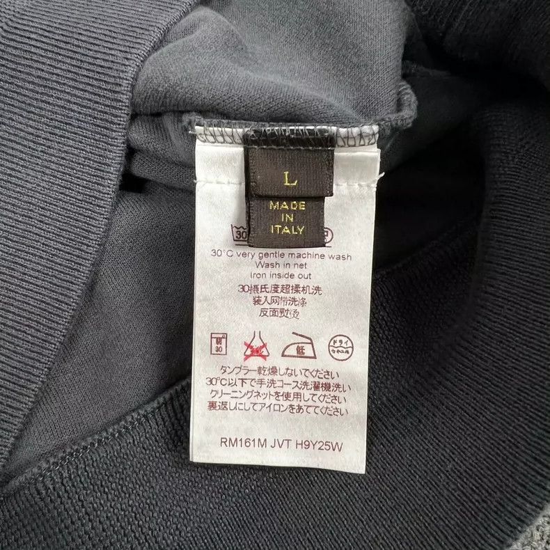 Louis Vuitton Louis Vuitton Chest letter logo towel sweatshirt 2505-Nexta Size US L / EU 52-54 / 3 - 7 Thumbnail