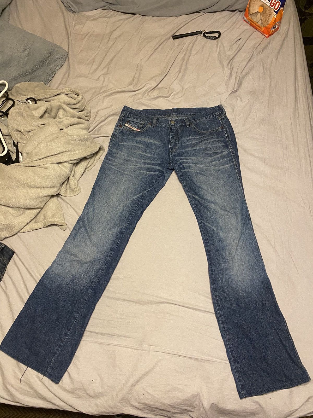 Diesel Diesel Flared 30x30 Jeans Size 30" / US 8 / IT 44 - 1 Thumbnail