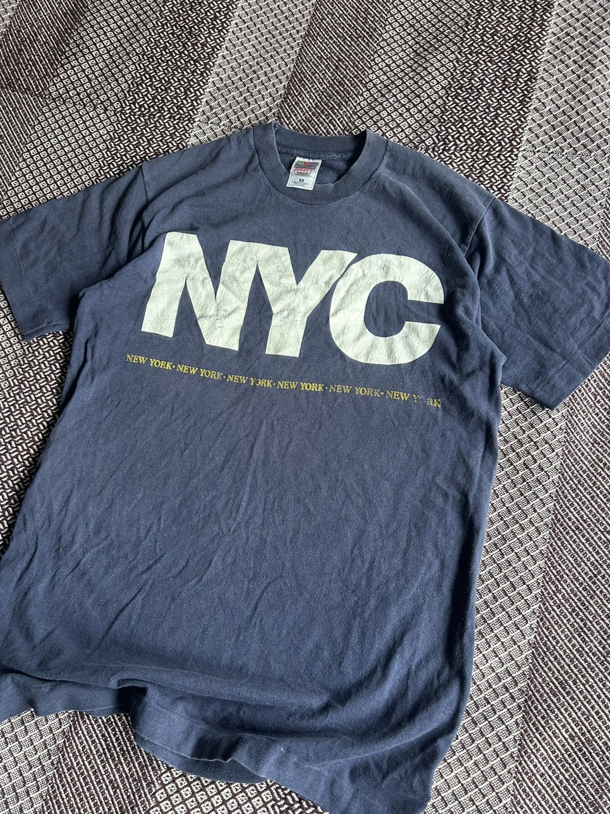 Fruit Of The Loom × Vintage Vintage FOTL Heavy NYC T-Shirt Crewneck Streetwear Y2K Sz M Size US M / EU 48-50 / 2 - 2 Thumbnail