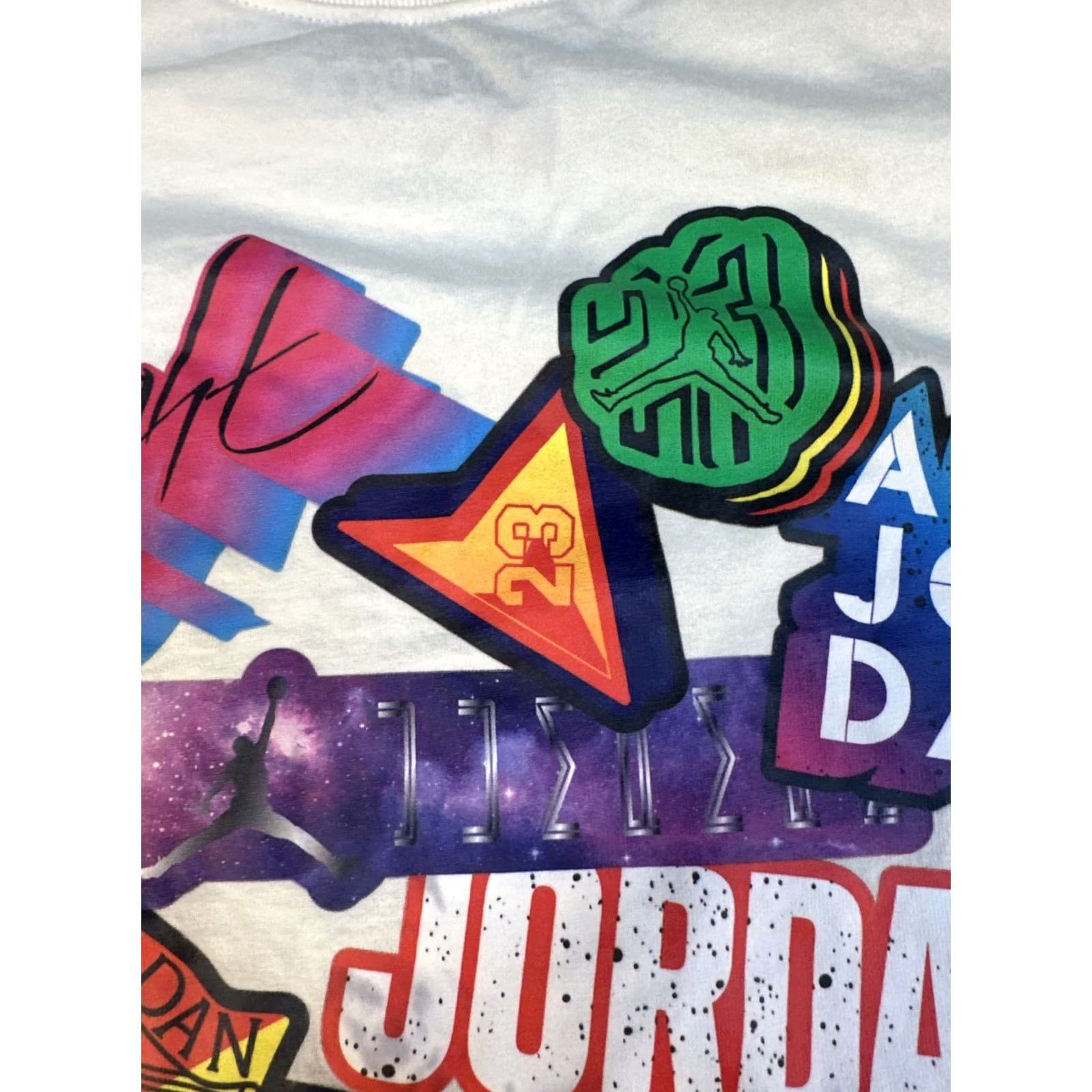 Jordan Brand Air Jordan Flight Decal Sticker Shirt Large White Crew Neck Short Sleeve Mens Nike Air Jumpman Graffiti Retro Sports T-Shirt Size US L / EU 52-54 / 3 - 7 Thumbnail