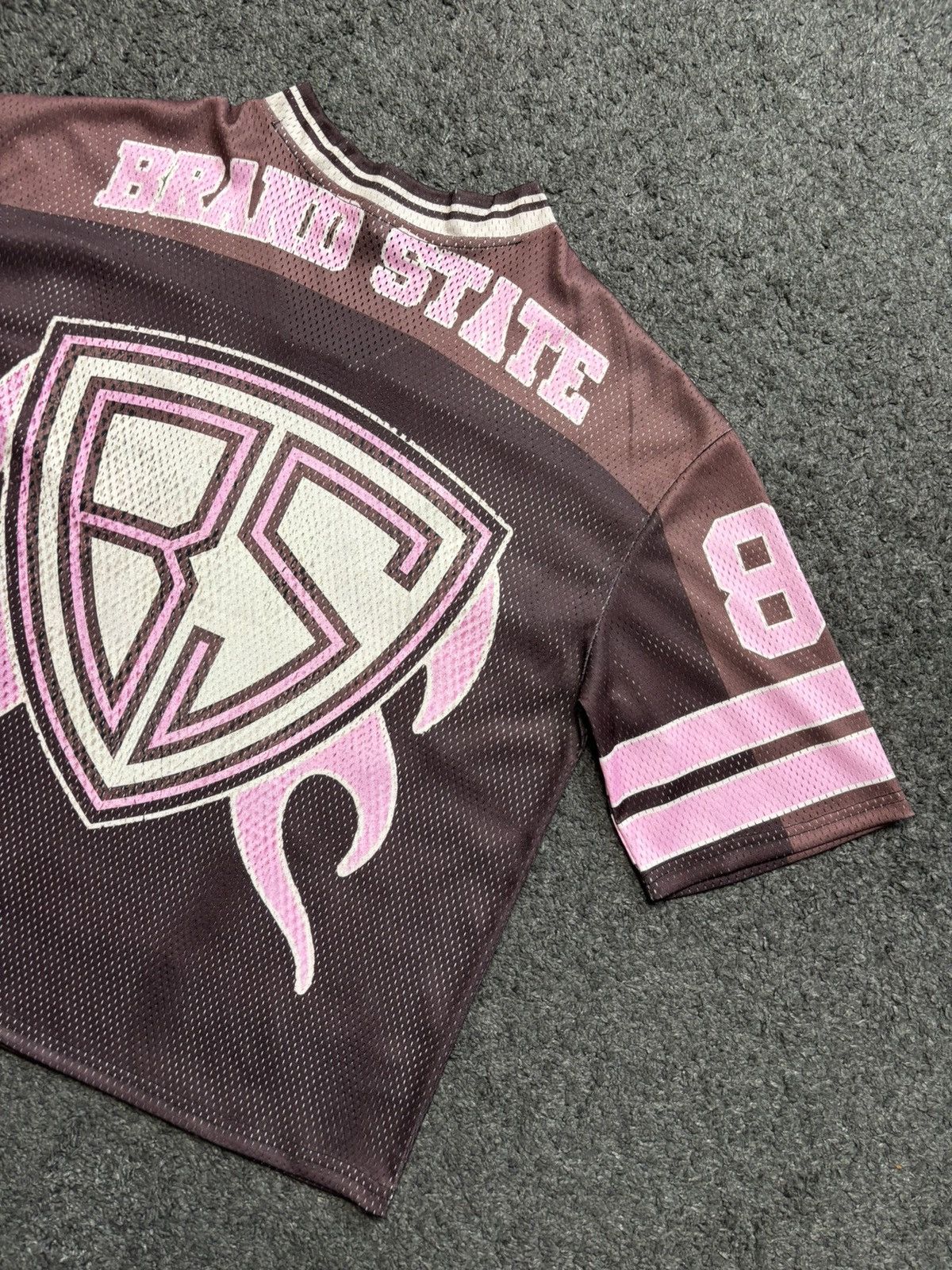 Japanese Brand Vintage style rare Brooklyn 88 brown pink football jersey Size US L / EU 52-54 / 3 - 13 Thumbnail