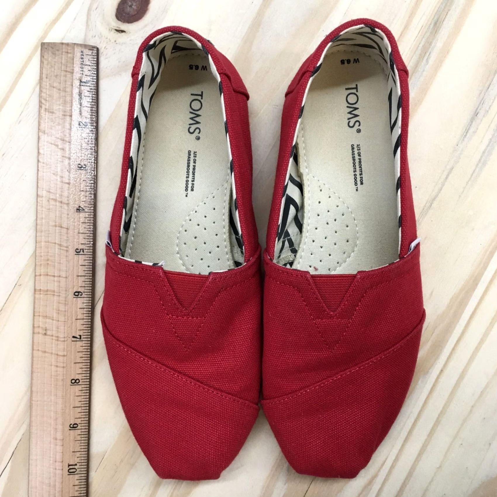 Toms TOMS Alpargatas Loafer Womens 6.5 Red Slip On Flats Casual Comfort Shoes Size US 7 / IT 37 - 5 Thumbnail