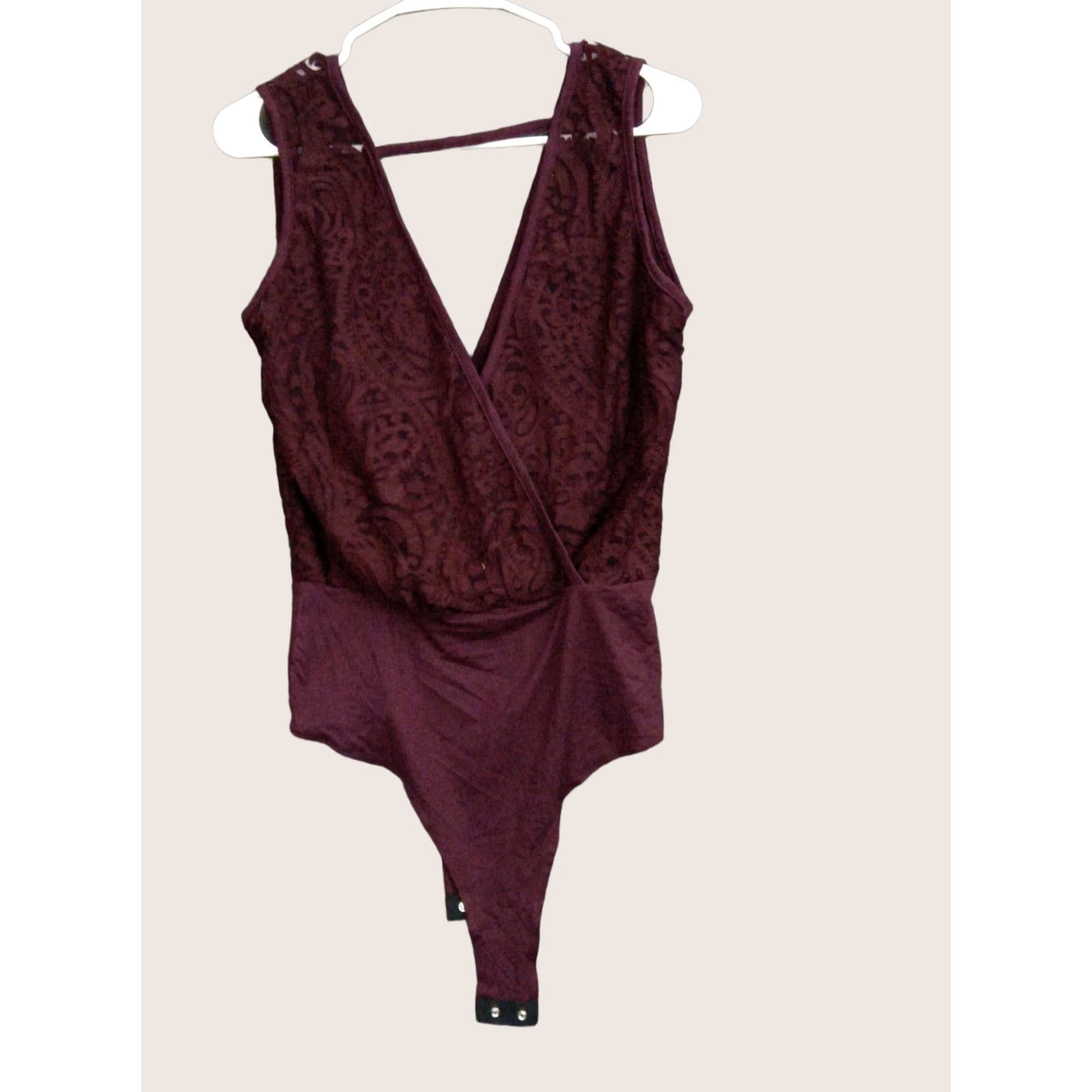 Vintage MAGIA Bodysuit Women's L Dark Red Wine Lace V-Neck One Size Slimming, Stretch Size ONE SIZE - 1 Thumbnail