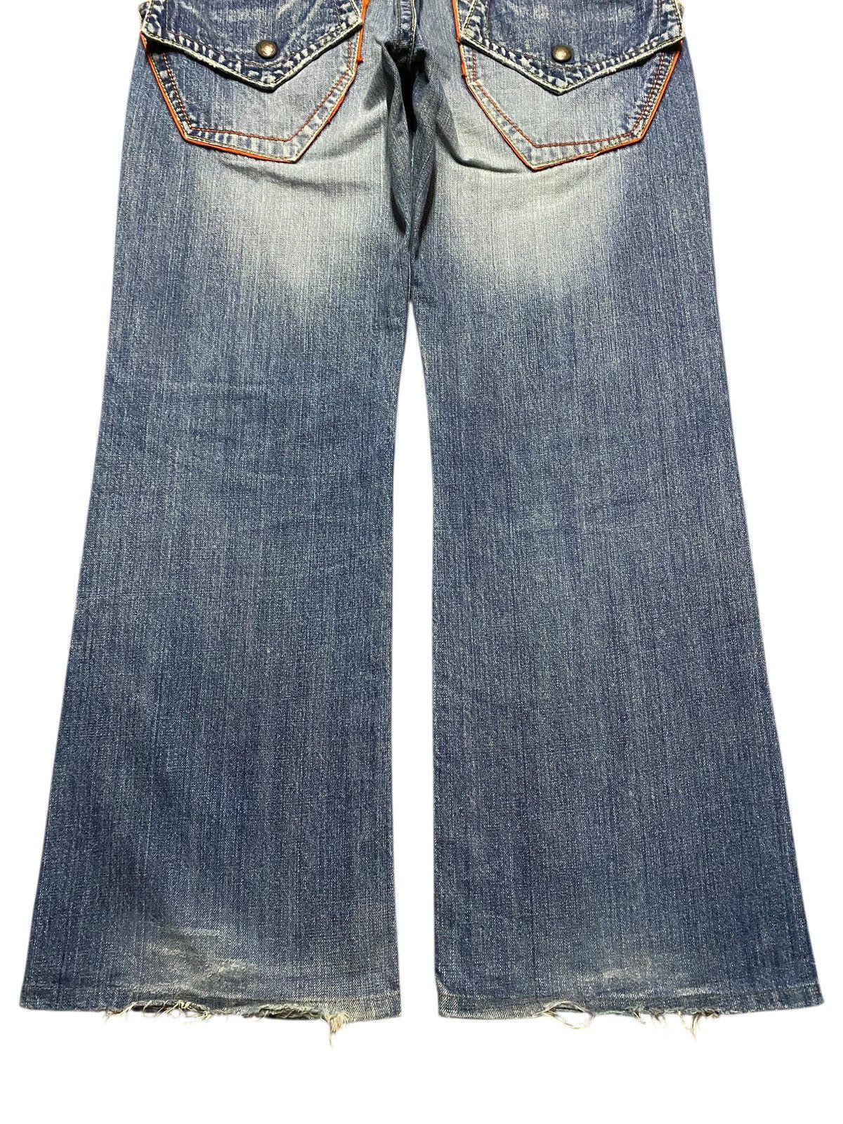 Japanese Brand Vintage Japanese Brand Revolution Faded Wash Wide Leg Jeans Size US 36 / EU 52 - 6 Thumbnail