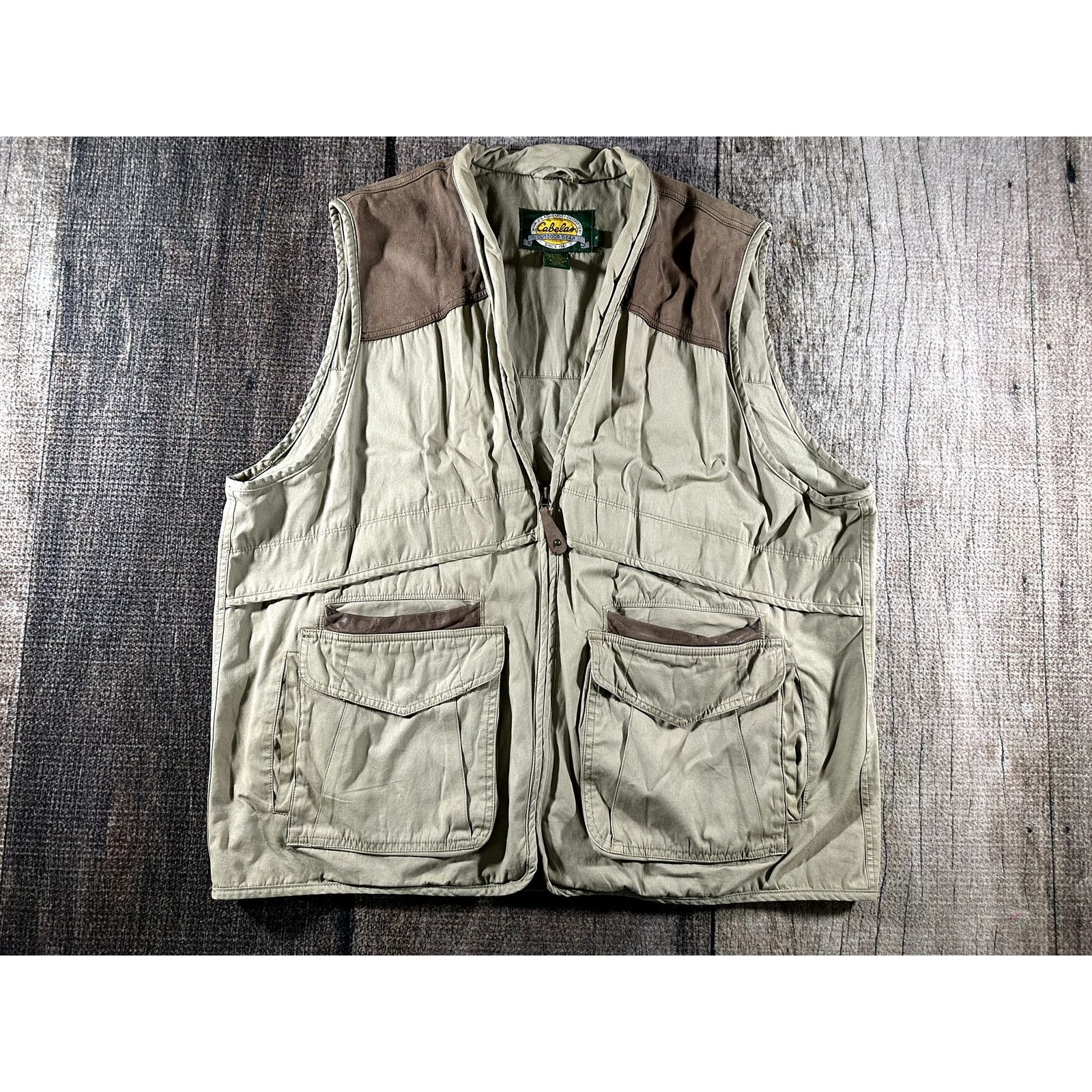 Cabelas Cabela's Khaki Hunting Vest XL Padded Shoulder Game Pocket Size US XL / EU 56 / 4 - 1 Thumbnail