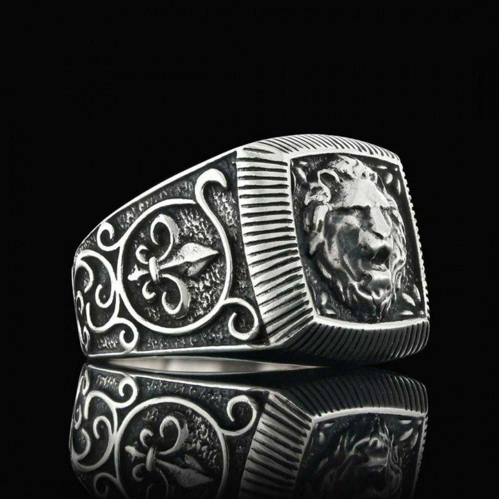 Designer Men's Viking Lion Head Totem Amulet Silver Ring - Size 8 Size ONE SIZE - 2 Thumbnail