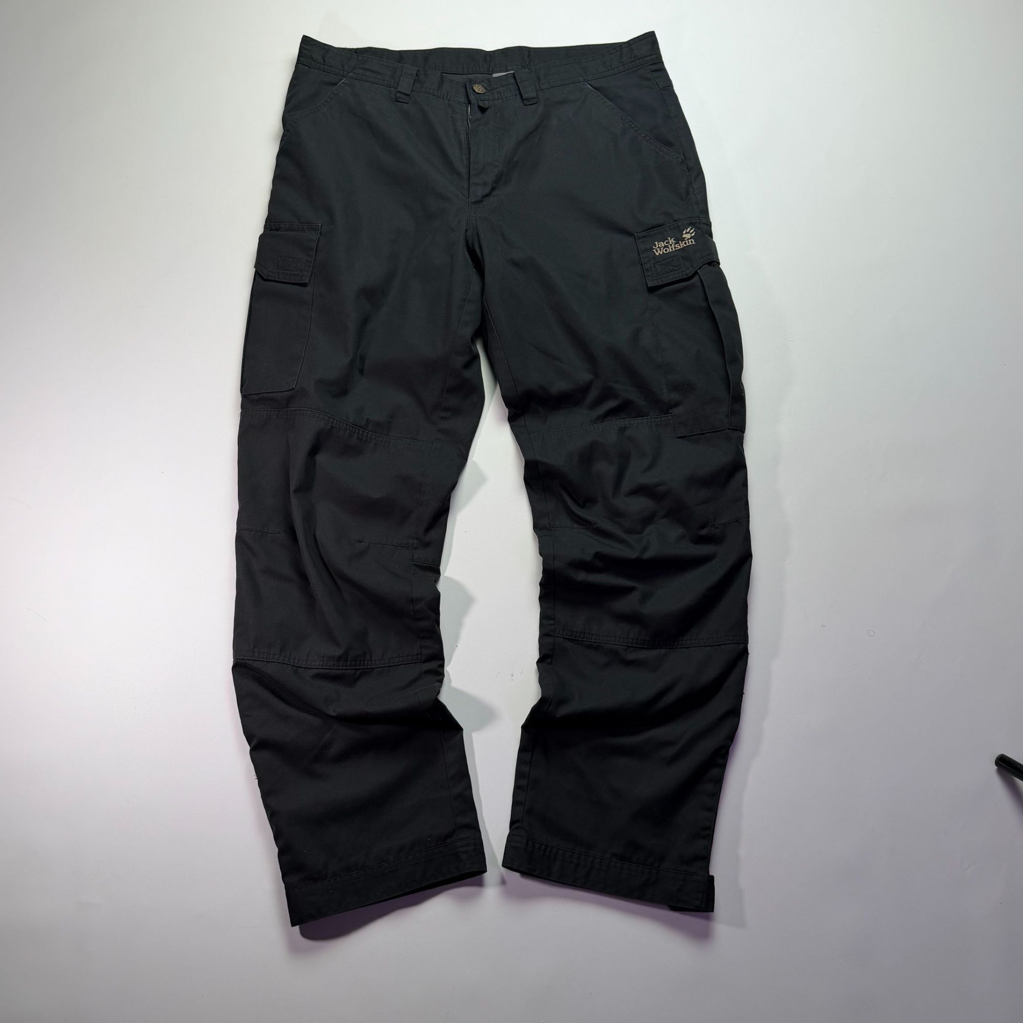 Jack Wolfskin Vintage Jack Wolfskin Technical Cargo Pants Black EU 52 / US Size US 32 / EU 48 - 1 Thumbnail