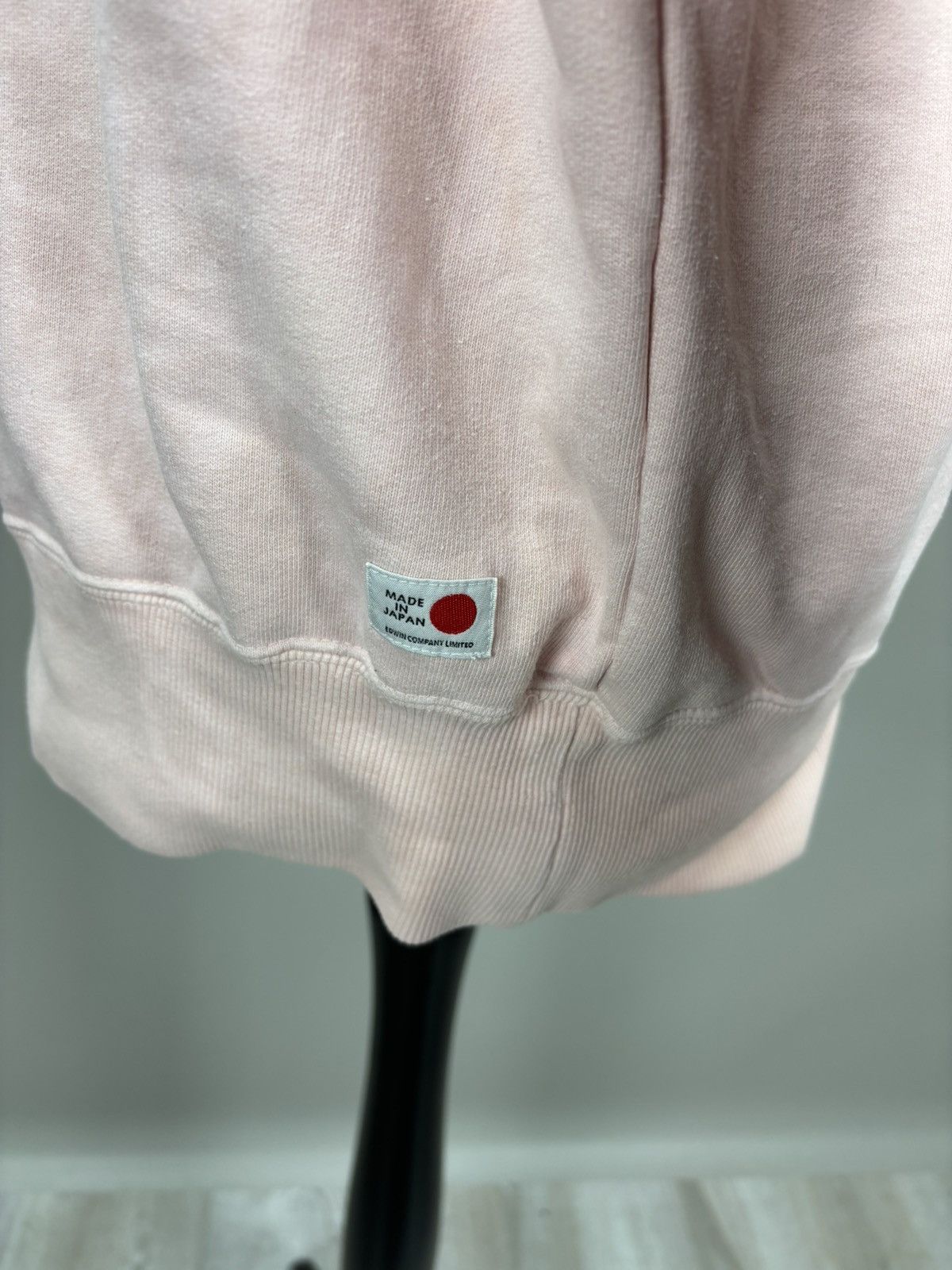 Edwin Mens sweatshirt hand made EDWIN Size M Color Pink Size US M / EU 48-50 / 2 - 10 Thumbnail