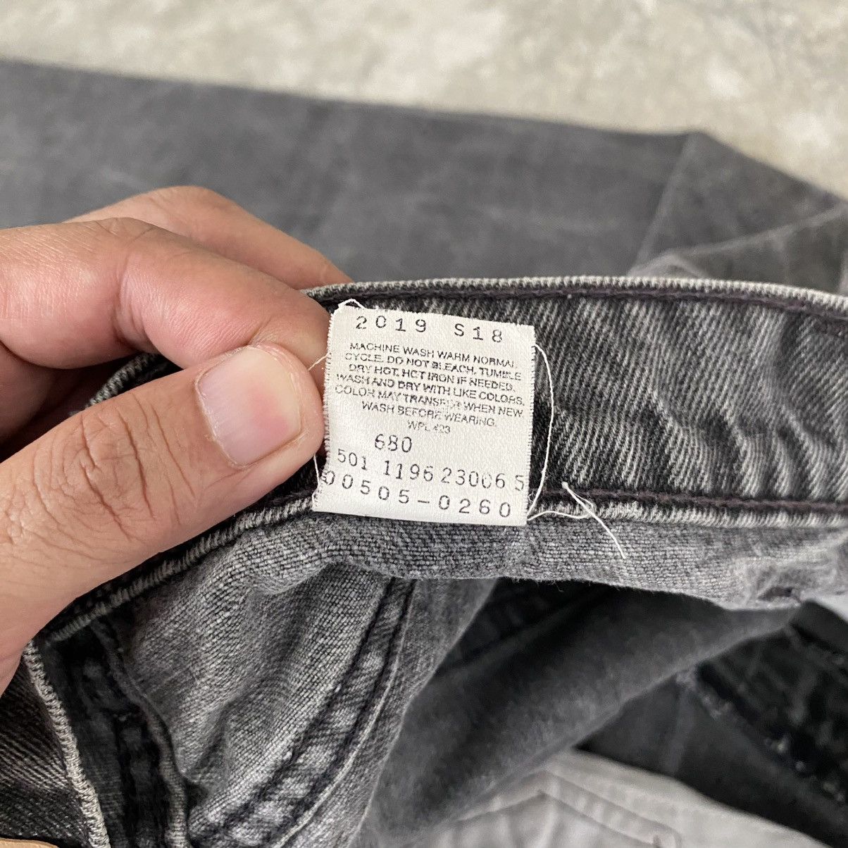 Levi's Vintage 90’s Levis 505 Faded Black Straight Leg Denim Size US 32 / EU 48 - 17 Thumbnail