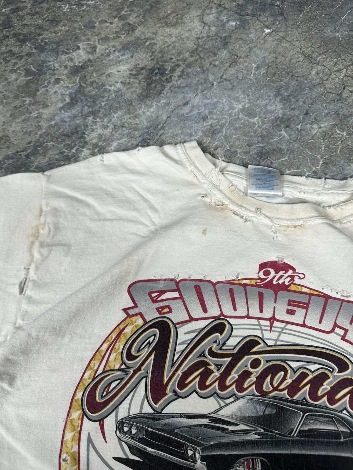 Vintage Vintage Thrashed Cropped Classic Cars Tee Size US L / EU 52-54 / 3 - 6 Thumbnail