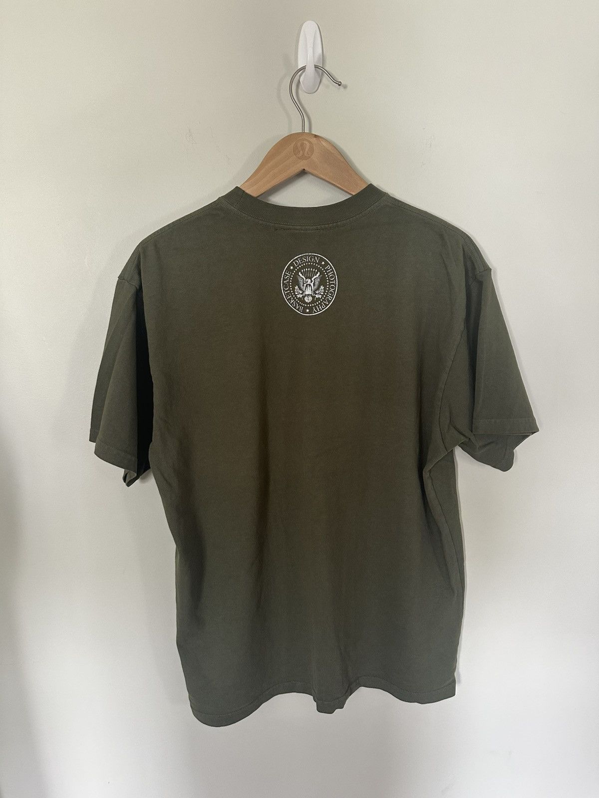 basketcase gallery Basketcase Gallery SEAL Tee Size US M / EU 48-50 / 2 - 6 Thumbnail