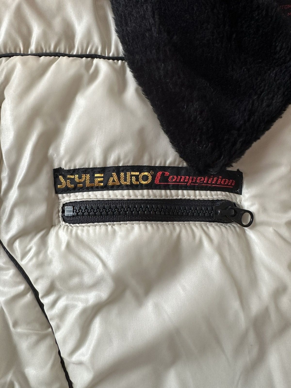 Vintage Corvette Racing Jacket Size US M / EU 48-50 / 2 - 3 Thumbnail