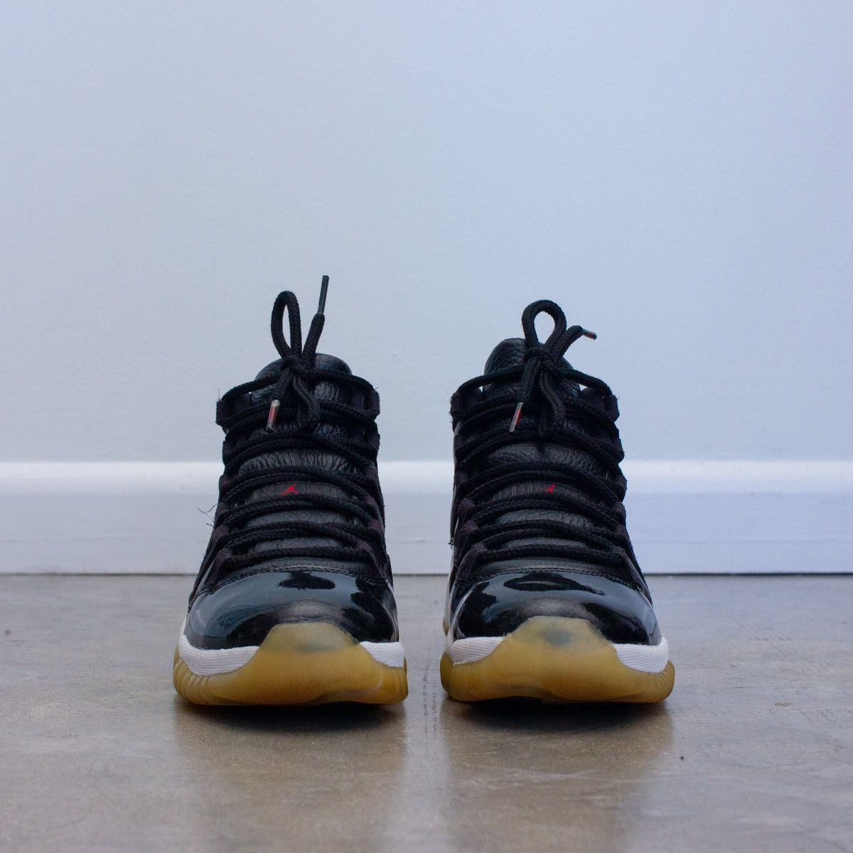 Jordan Brand Air Jordan 11 Retro 2015 '72-10' - 378037 002 Size US 8 / EU 41 - 3 Thumbnail