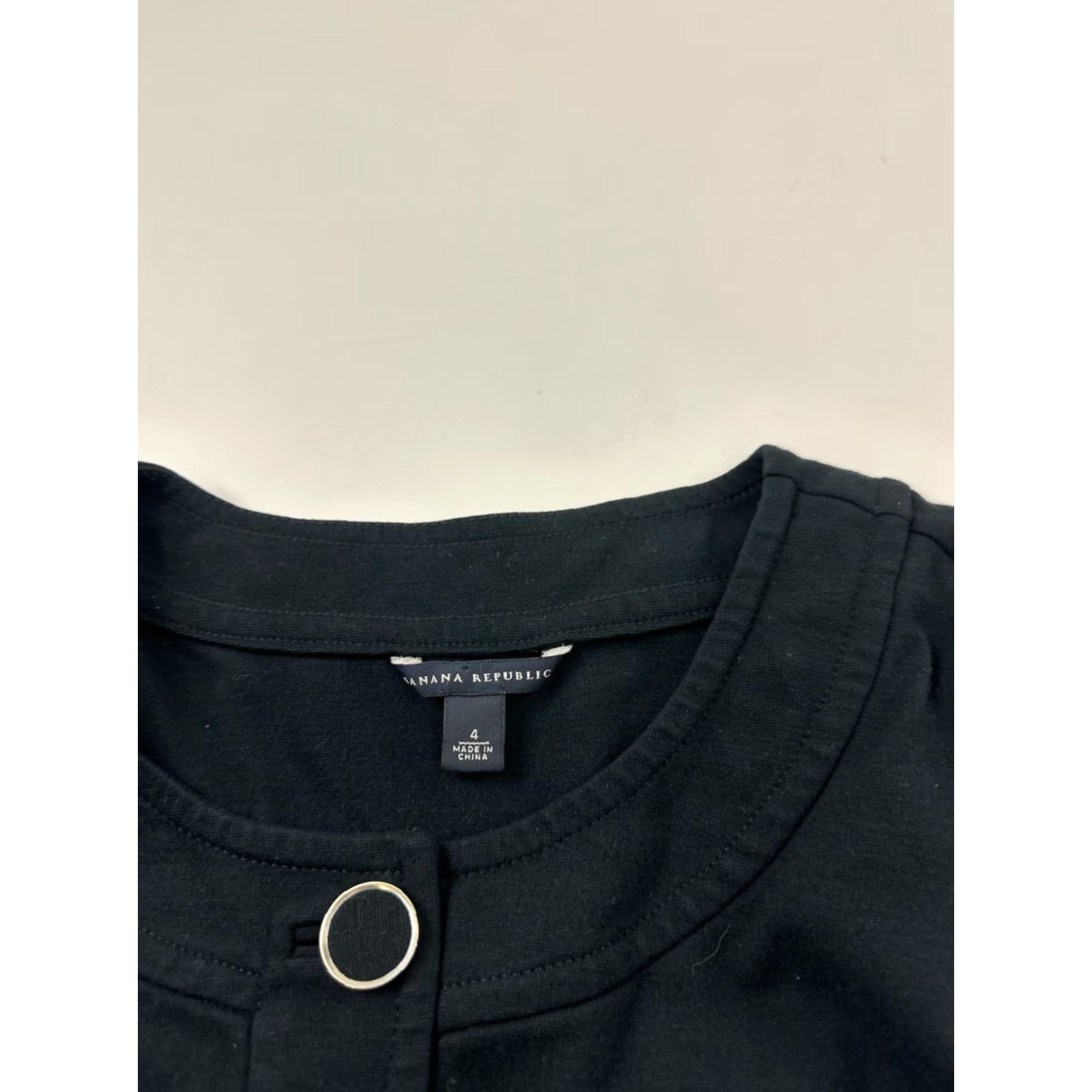 Banana Republic Banana Republic Dress Women Size 4 Black A-Line Knee Length Side Zip Pockets Button Front Cap Sleeve Round Neck Womens Size S / US 4 / IT 40 - 5 Thumbnail
