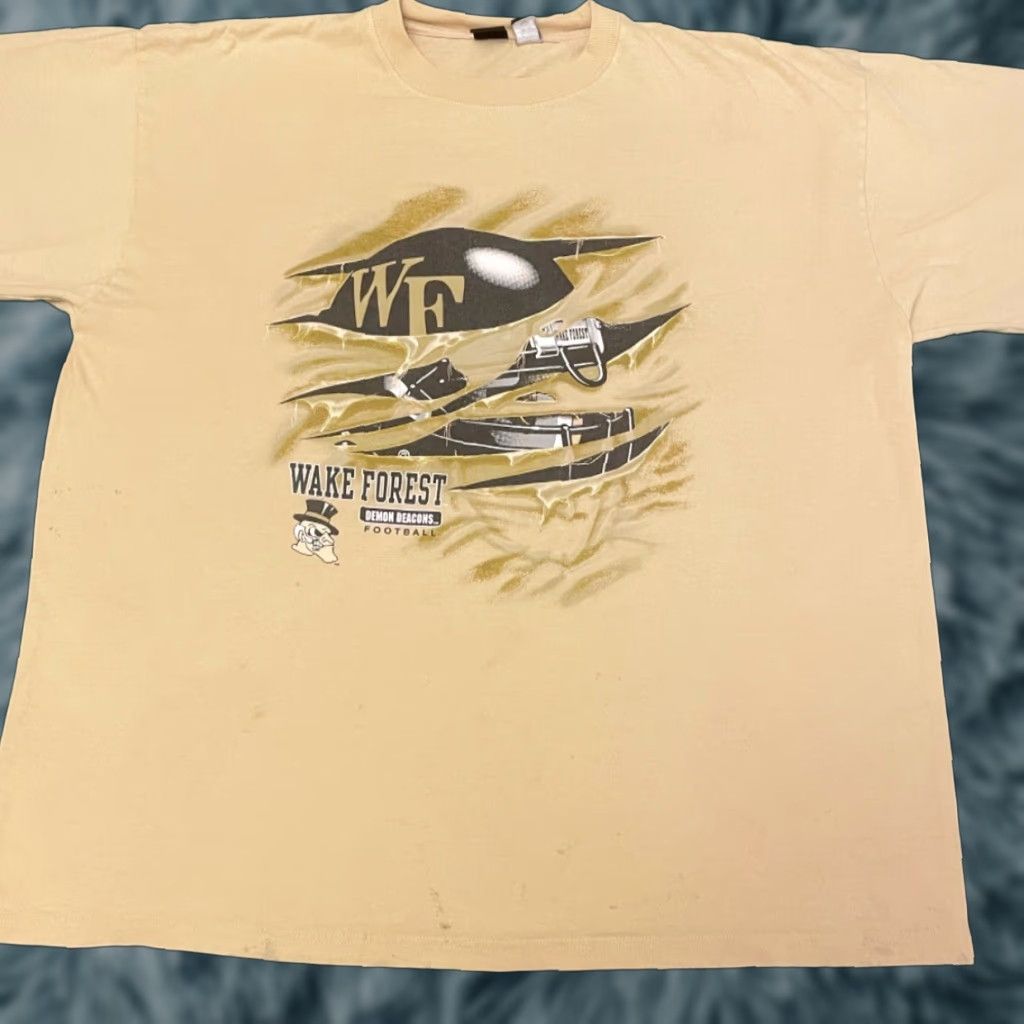 Vintage VINTAGE 90s Wake Forest Demon Deacons Football Helmet Big Graphic VTG Shirt XXL Size US XXL / EU 58 / 5 - 1 Thumbnail