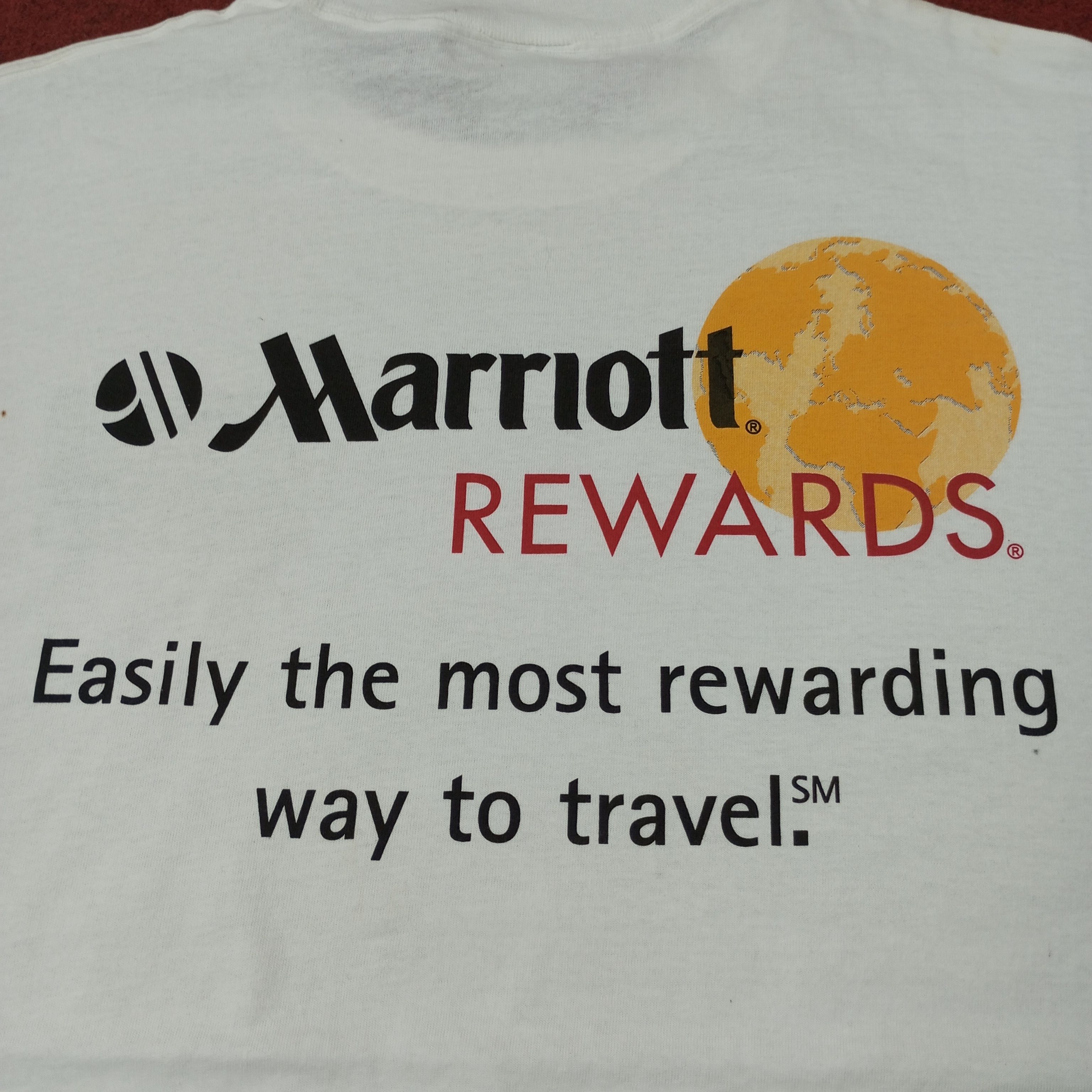 Vintage Visa Card Marriot Rewards Vintage Tshirt c239n10 Size US XL / EU 56 / 4 - 2 Thumbnail