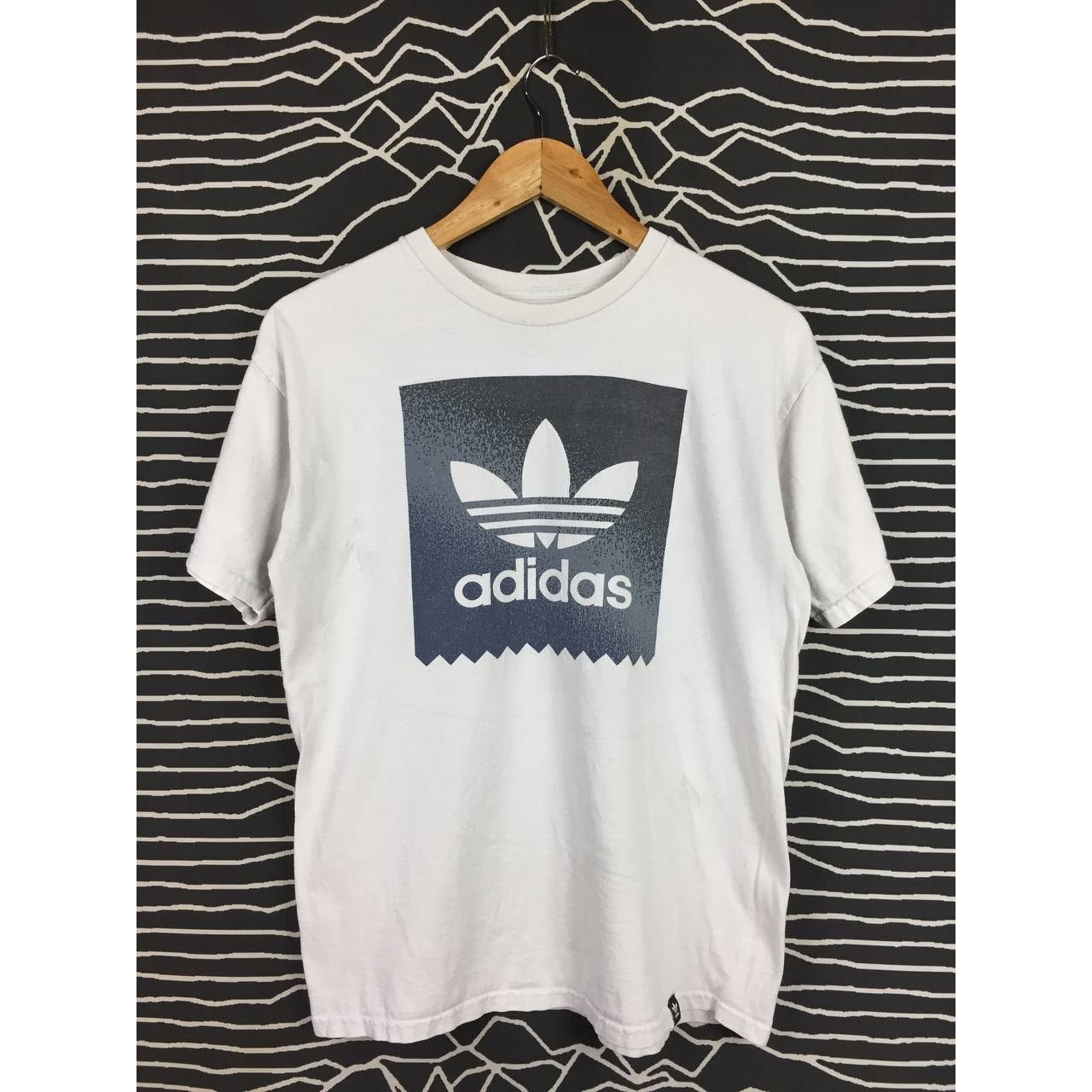 Adidas × Vintage Adidas Originals Blackbird Trefoil Logo Tee Size US M / EU 48-50 / 2 - 1 Thumbnail