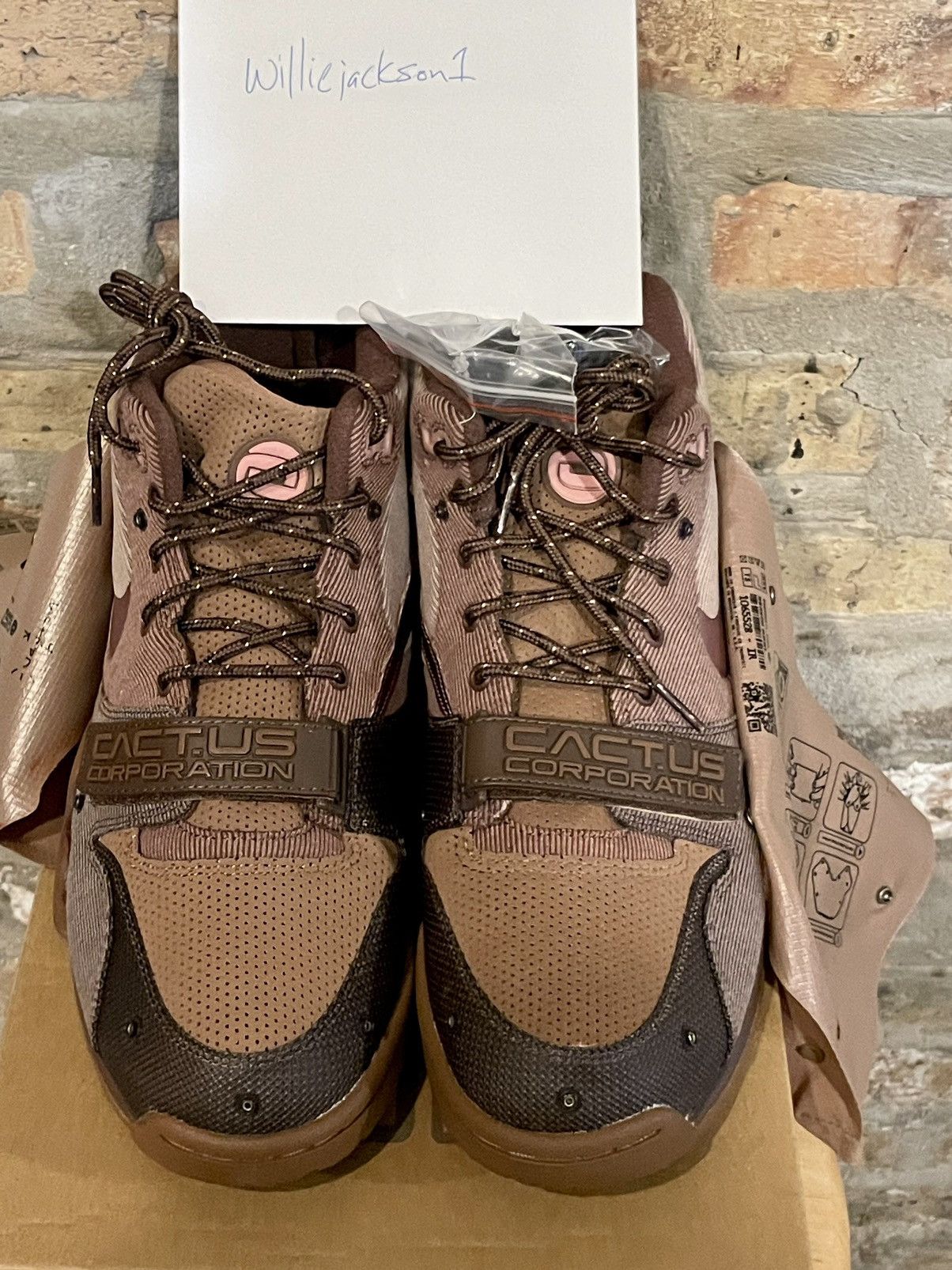 travis scott pink and brown shoes
