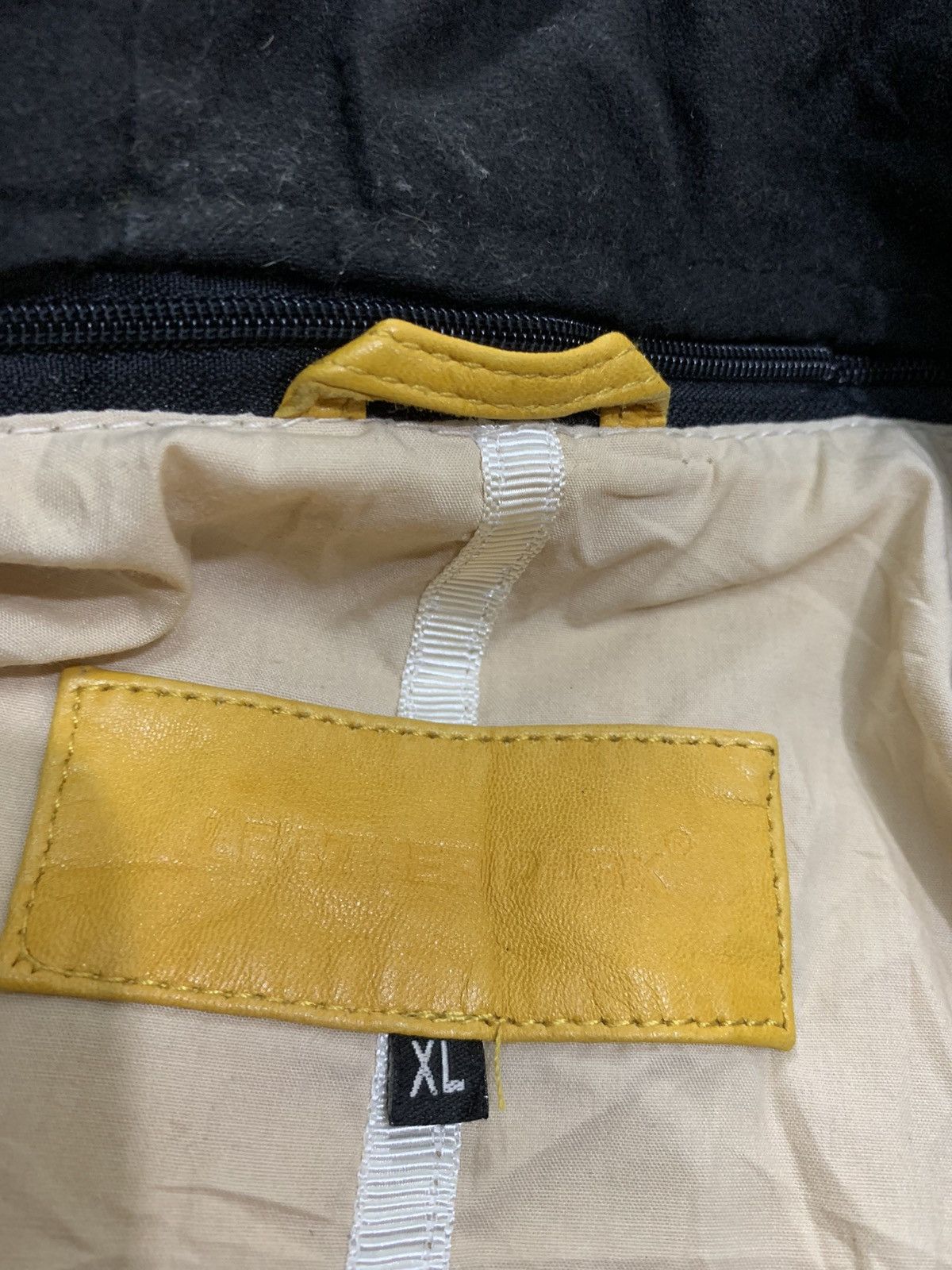 Genuine Leather 🔥RARE YELLOW LEATHER PARK HOODIE JACKETS Size US XL / EU 56 / 4 - 10 Thumbnail