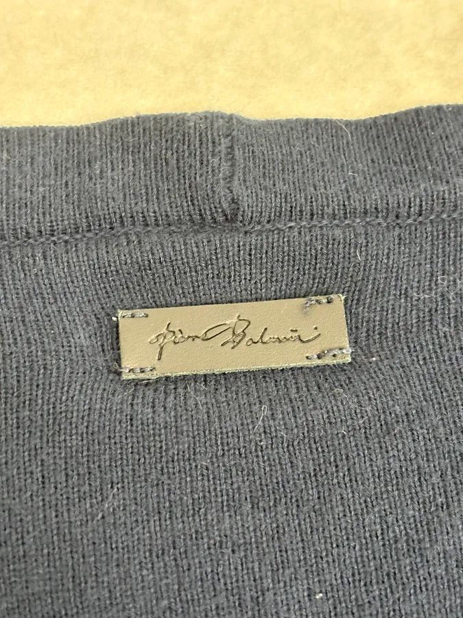Pierre Balmain 2000s Pierre Balmain Navy Patch Wool Cardigan Size US M / EU 48-50 / 2 - 9 Thumbnail