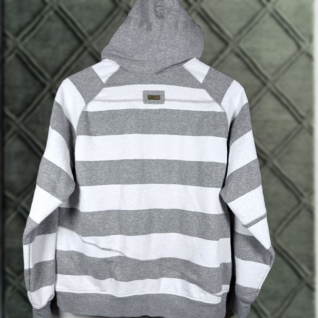 Vintage LRG Friday The 47th Hoodie Gray White Striped Chainsaw Applique Large VINTAGE? Size US L / EU 52-54 / 3 - 1 Thumbnail
