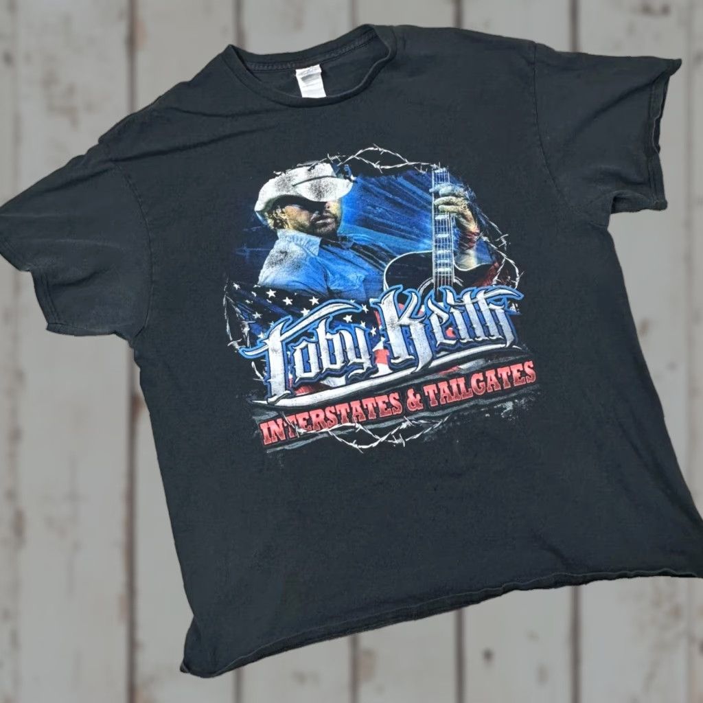 Delta Toby Keith Mens XL 2016 Interstates & Tailgates USA Tour Tee Concert Band Shirt Size US XL / EU 56 / 4 - 1 Thumbnail