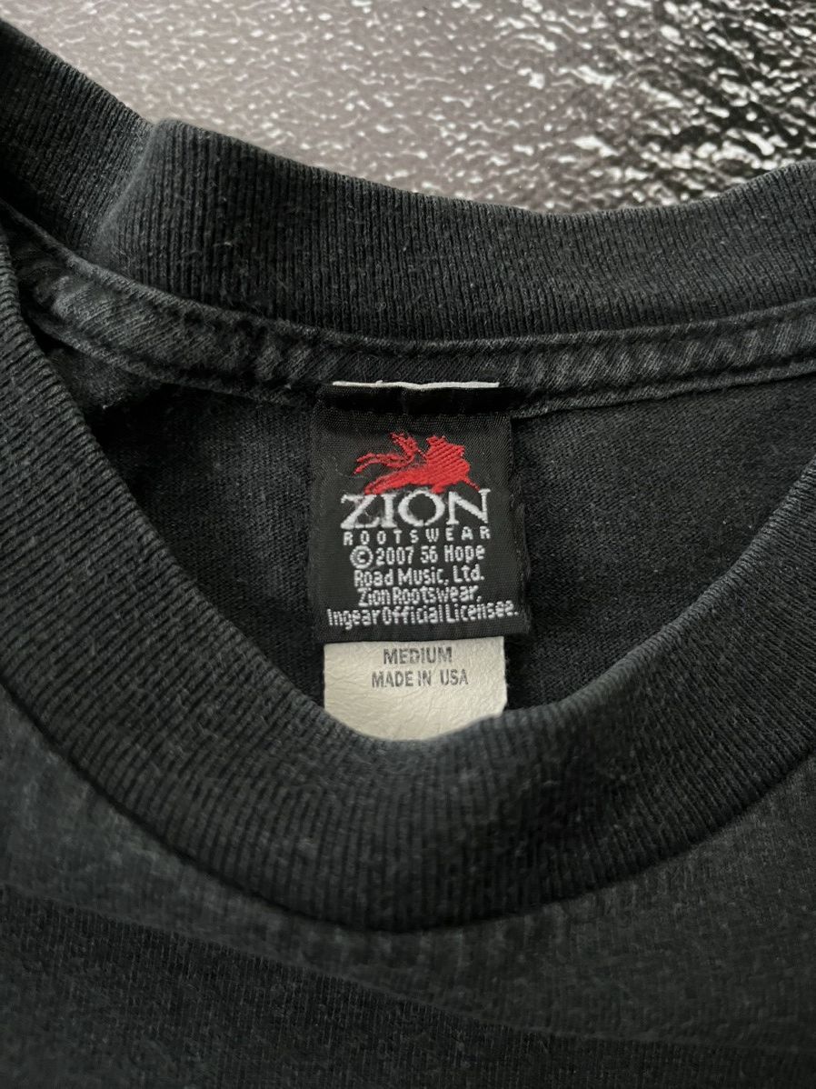 Bob Marley Vintage 2000s Zion Rootswear Bob Marley Iron Lion Zion Shirt Size US M / EU 48-50 / 2 - 4 Thumbnail