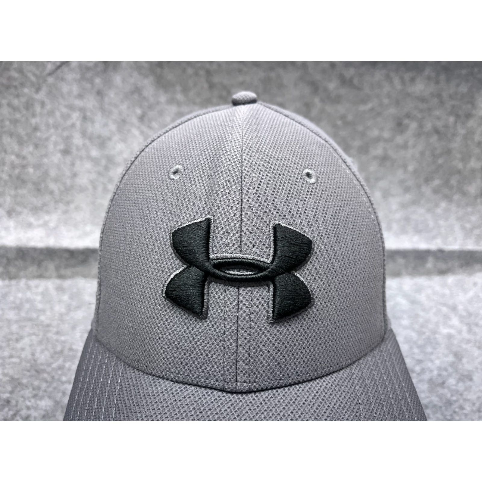 Under Armour Under Armour Hat Cap Fitted Adult XL Gray 100% Polyester Classic Fit Baseball Cap Unisex Adults Size ONE SIZE - 2 Thumbnail