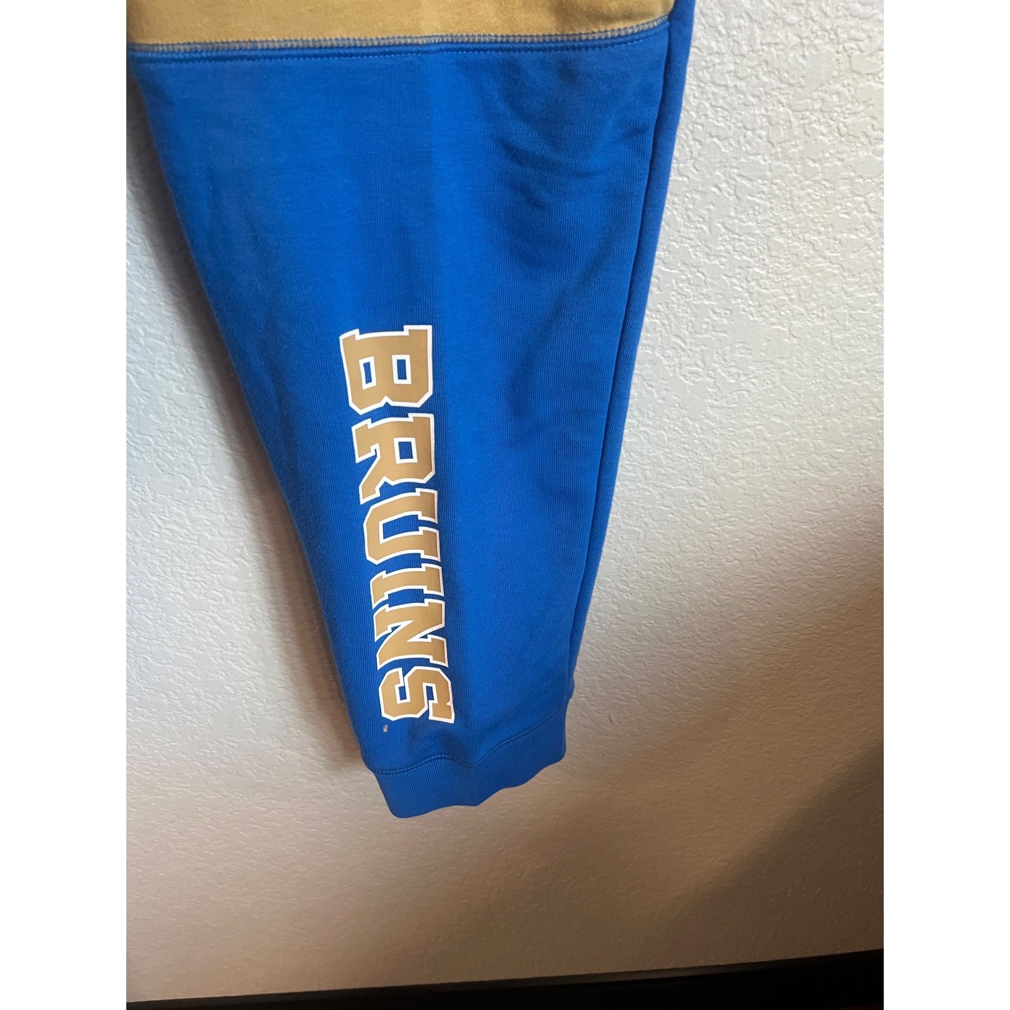 Jordan Brand × Nike Nike Jordan UCLA Bruins Sweatpants - Size XL Size US 38 / EU 54 - 5 Thumbnail