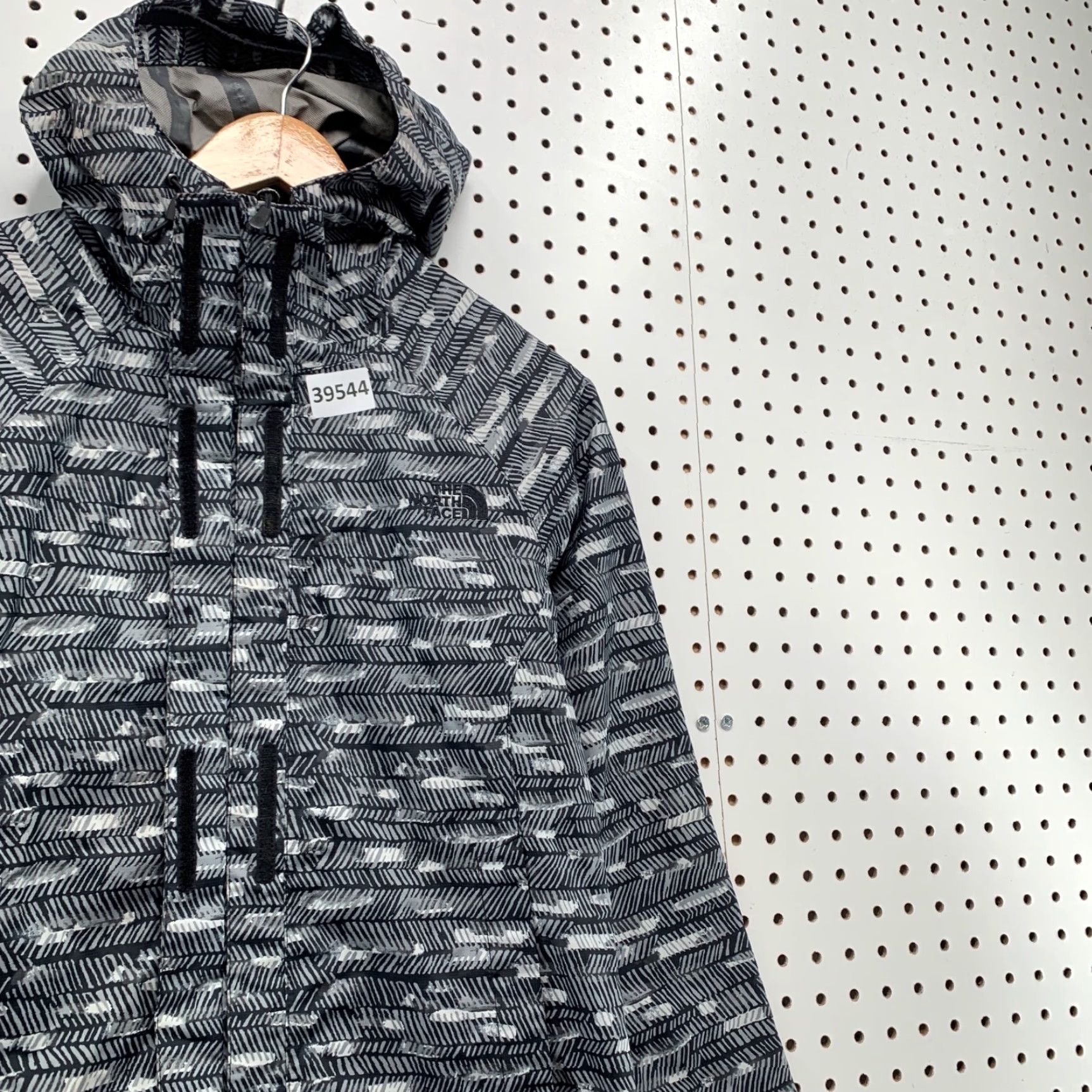 The North Face The North Face Rain Jacket Womens XS Black White Lightweight Waterproof Hooded Size XS / US 0-2 / IT 36-38 - 5 Thumbnail