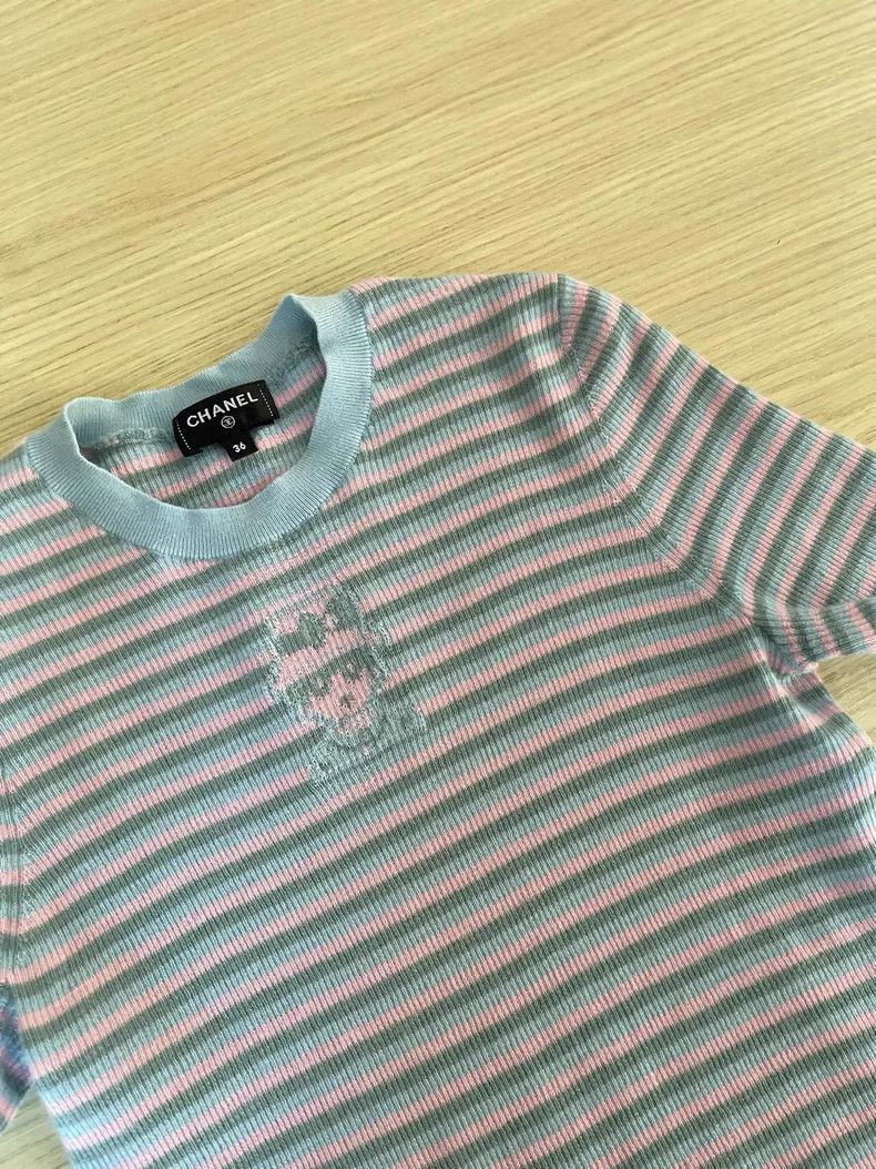 Chanel Chanel 25b Chanel Women's Blue and Pink Short Sleeves Size XS / US 0-2 / IT 36-38 - 4 Thumbnail