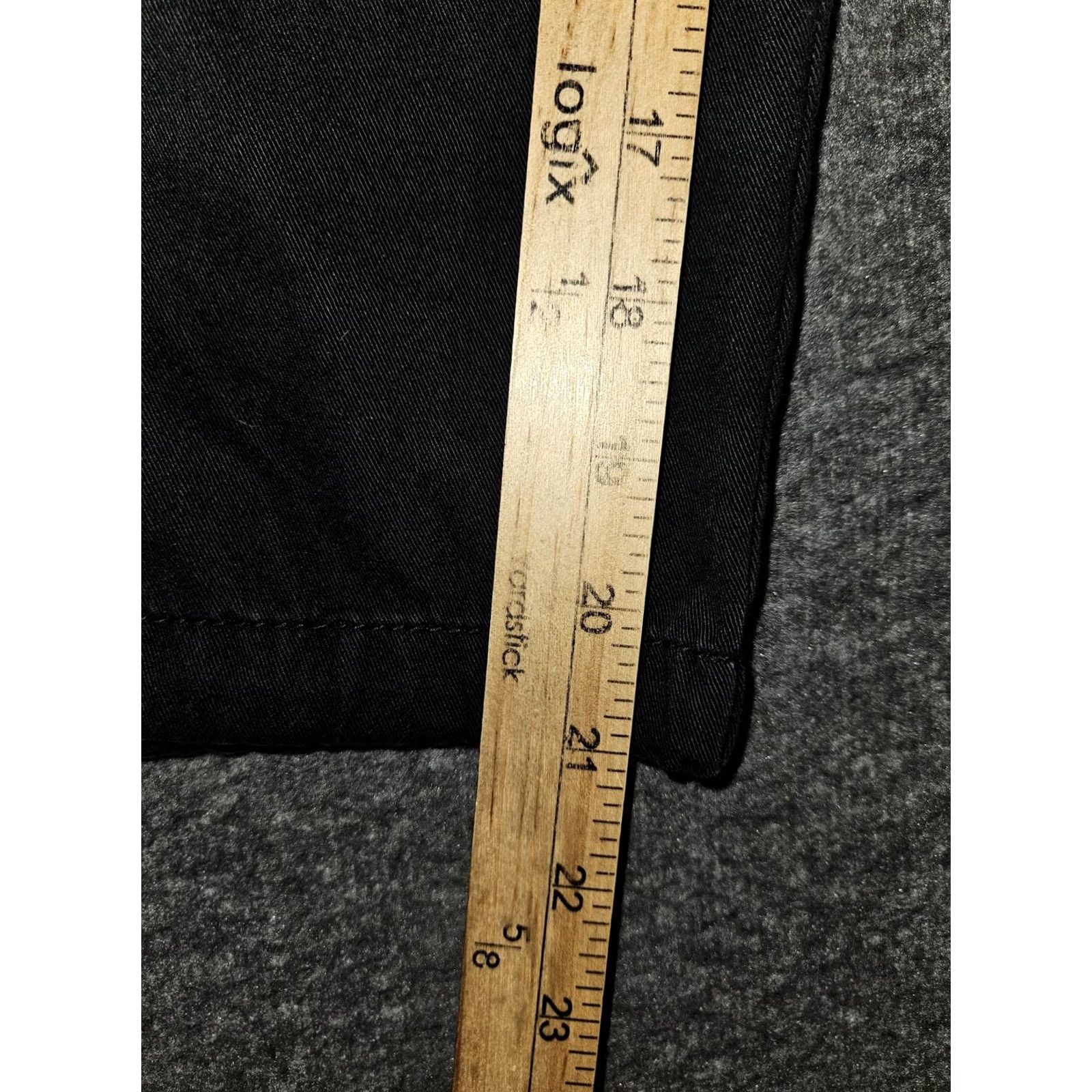 Polo Ralph Lauren Polo Ralph Lauren Cargo Pants Womens 10 Black Cropped Adjustable Utility Cargo Pants Womens 10 Black Cropped Adjustable Utility Size 32" / US 10 / IT 46 - 6 Thumbnail