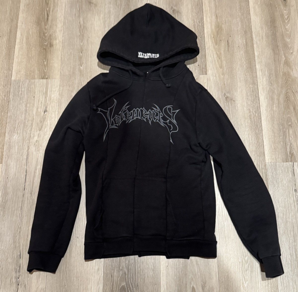 Vetements Vetements titanic kiss zip hoodie | Grailed