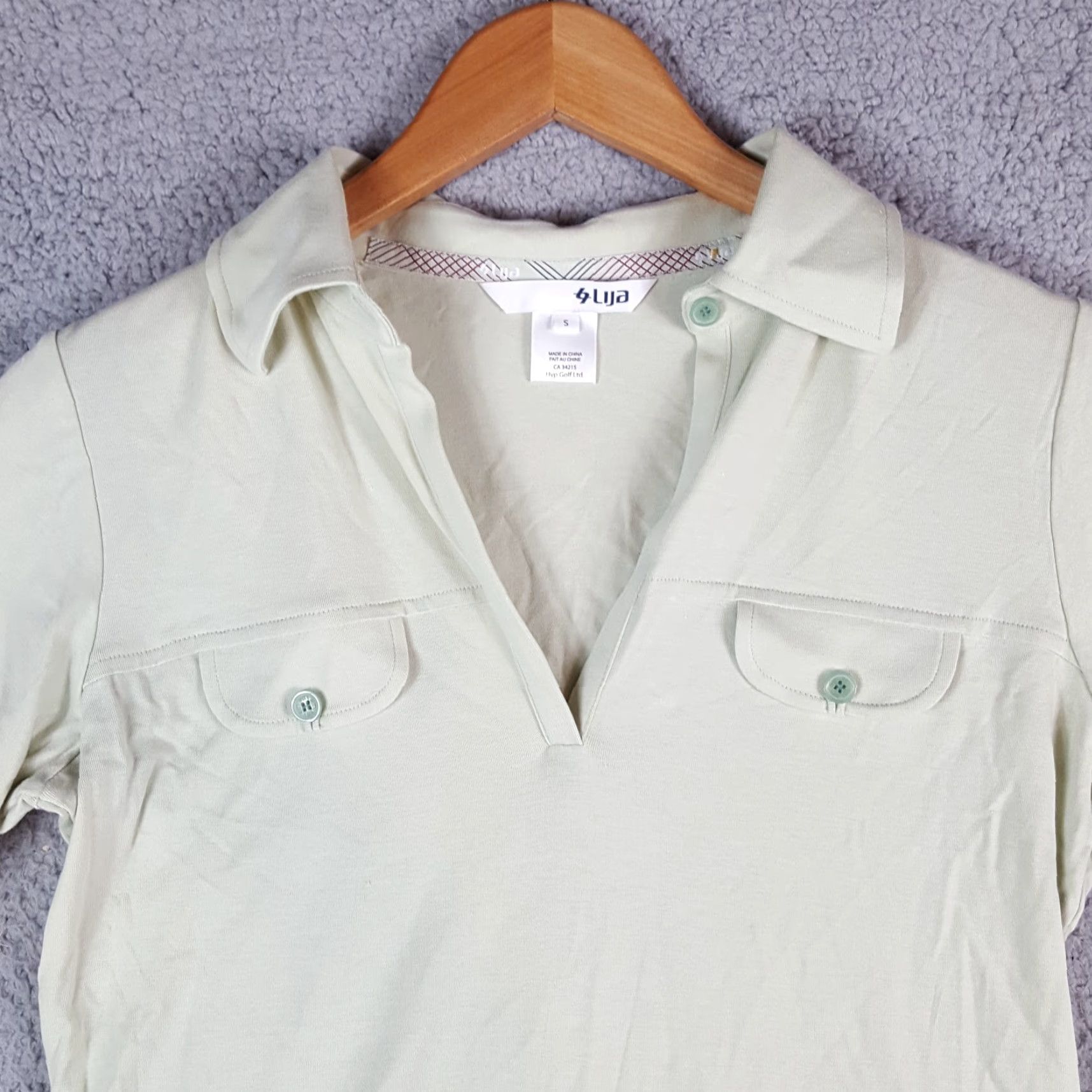 Vintage Lija Polo Women's Size S Lightweight Stretch Collared Pocket Golf Shirt Green Button Short Sleeve Polo Shirt Size S / US 4 / IT 40 - 2 Thumbnail