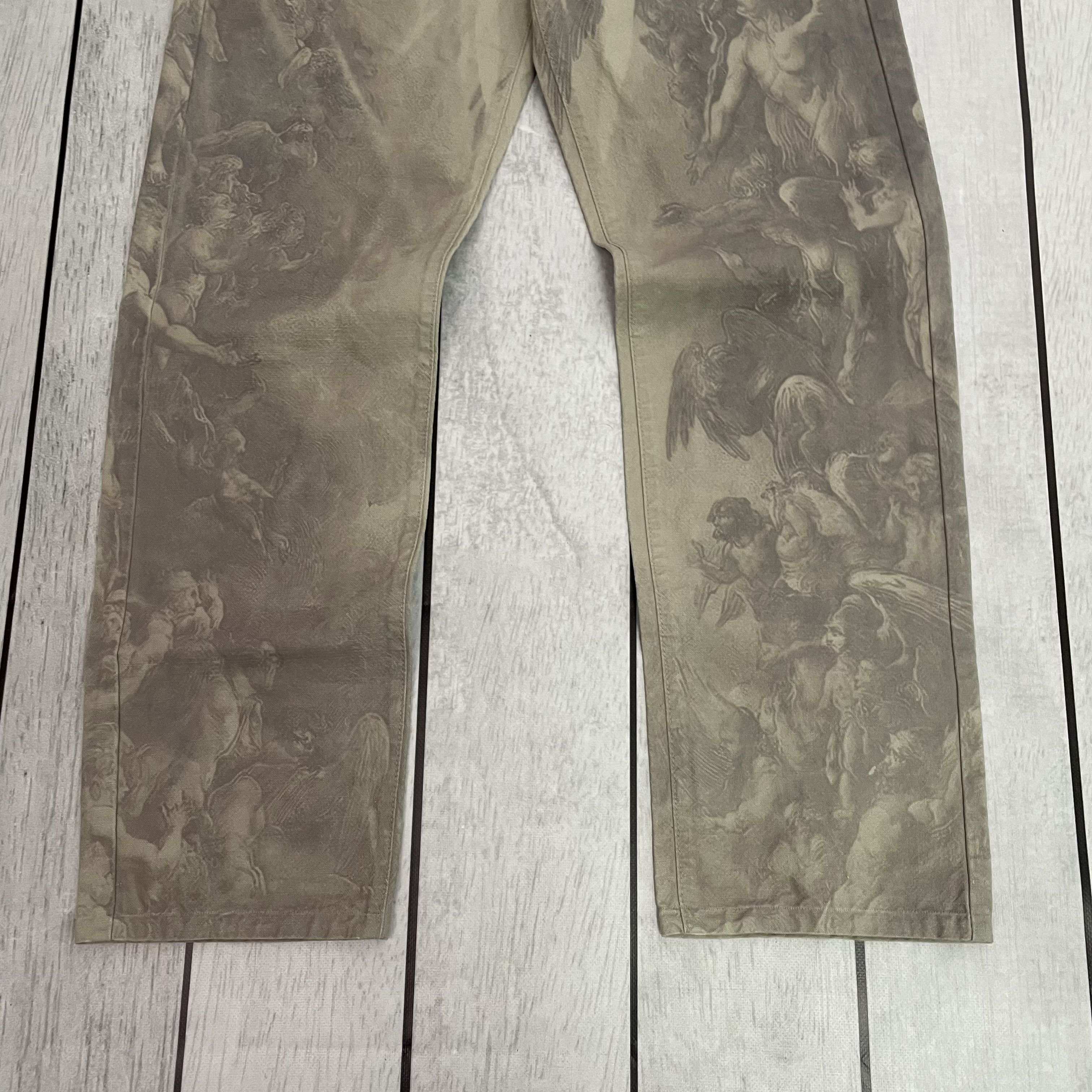 Levi's Custom Reworked Levi's Jeans – Renaissance print 31x32 Size US 31 - 4 Thumbnail