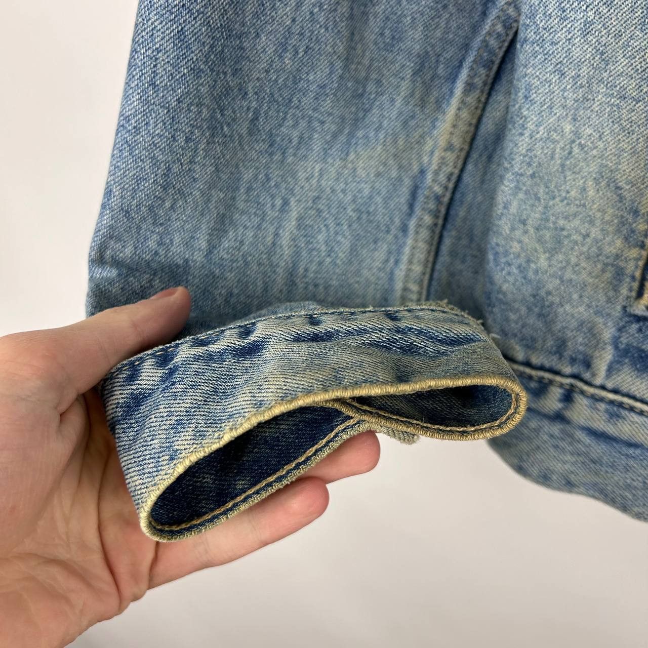 Levi's Vintage Destroyed Faded Boxy Denim Levi’s Jean Jacket Size US M / EU 48-50 / 2 - 4 Thumbnail