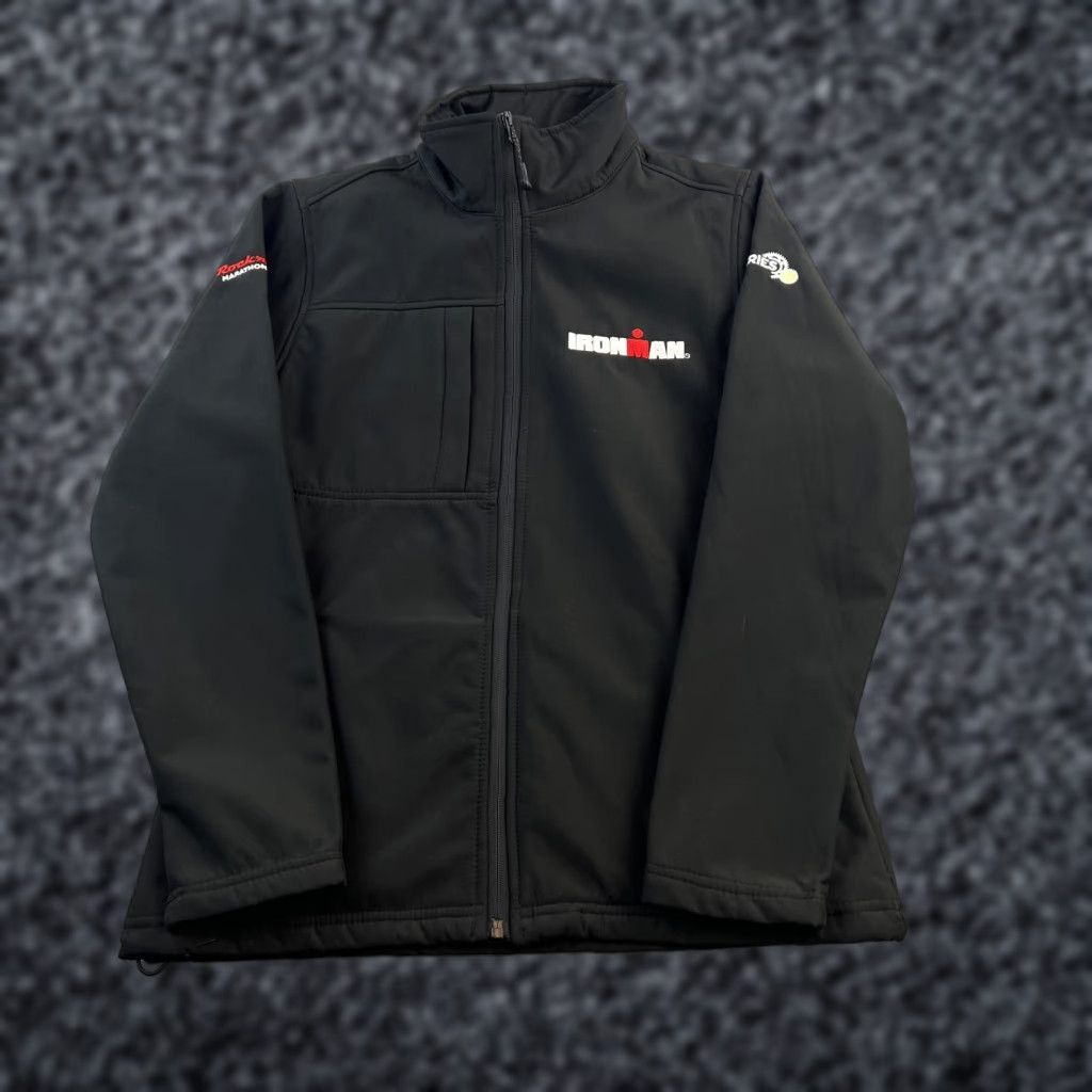Vintage VINTAGE Regatta Ironman Softshell Jacket Womens Medium Rock n Roll Marathon Epic Series Regatta Black Size M / US 6-8 / IT 42-44 - 1 Thumbnail