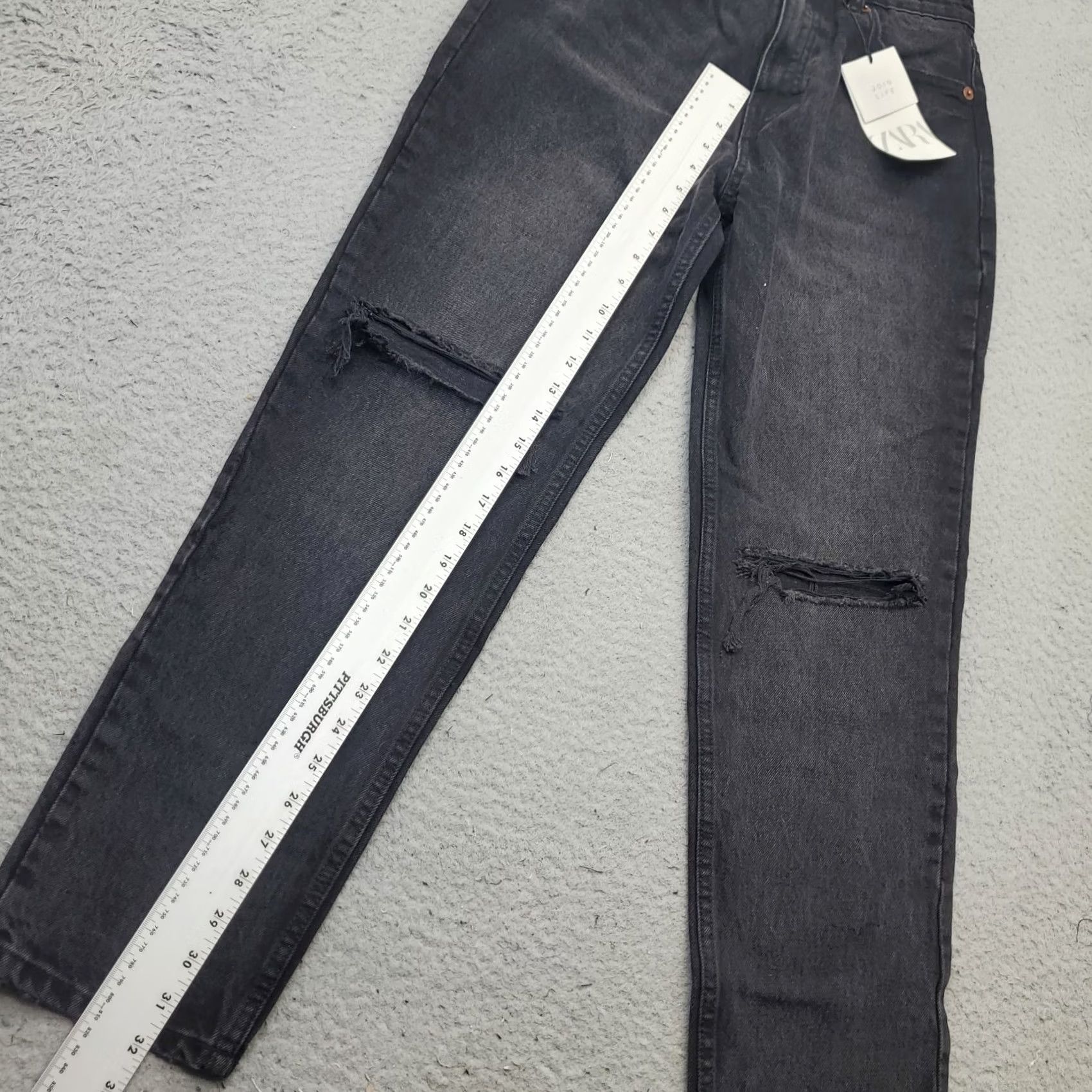 Zara Zara Womens Size 4 Black Denim Straight Jeans Dark Wash 32" Inseam 5-Pocket Regular Fit Vintage: No Size 27" / US 4 / IT 40 - 5 Thumbnail
